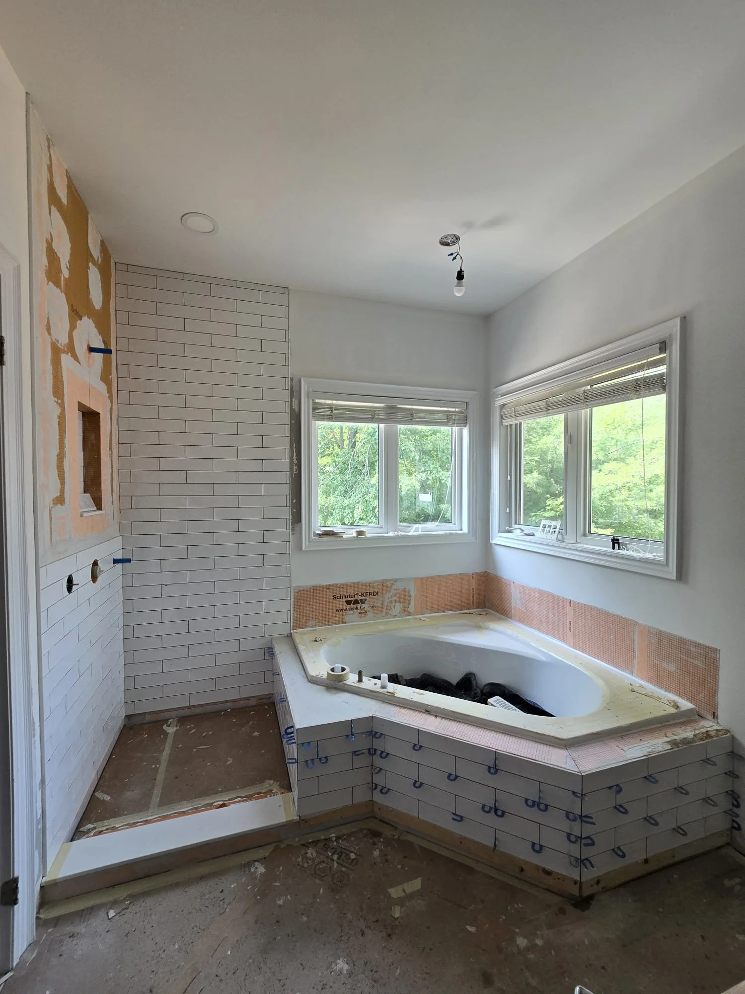 Midway Bathroom Tiling.jpeg