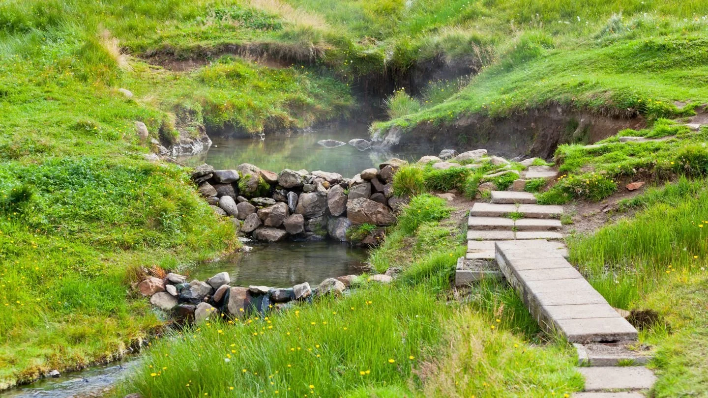 Why Iceland Is The Place to Be If You Love Sauna + Bathing Culture Right Now