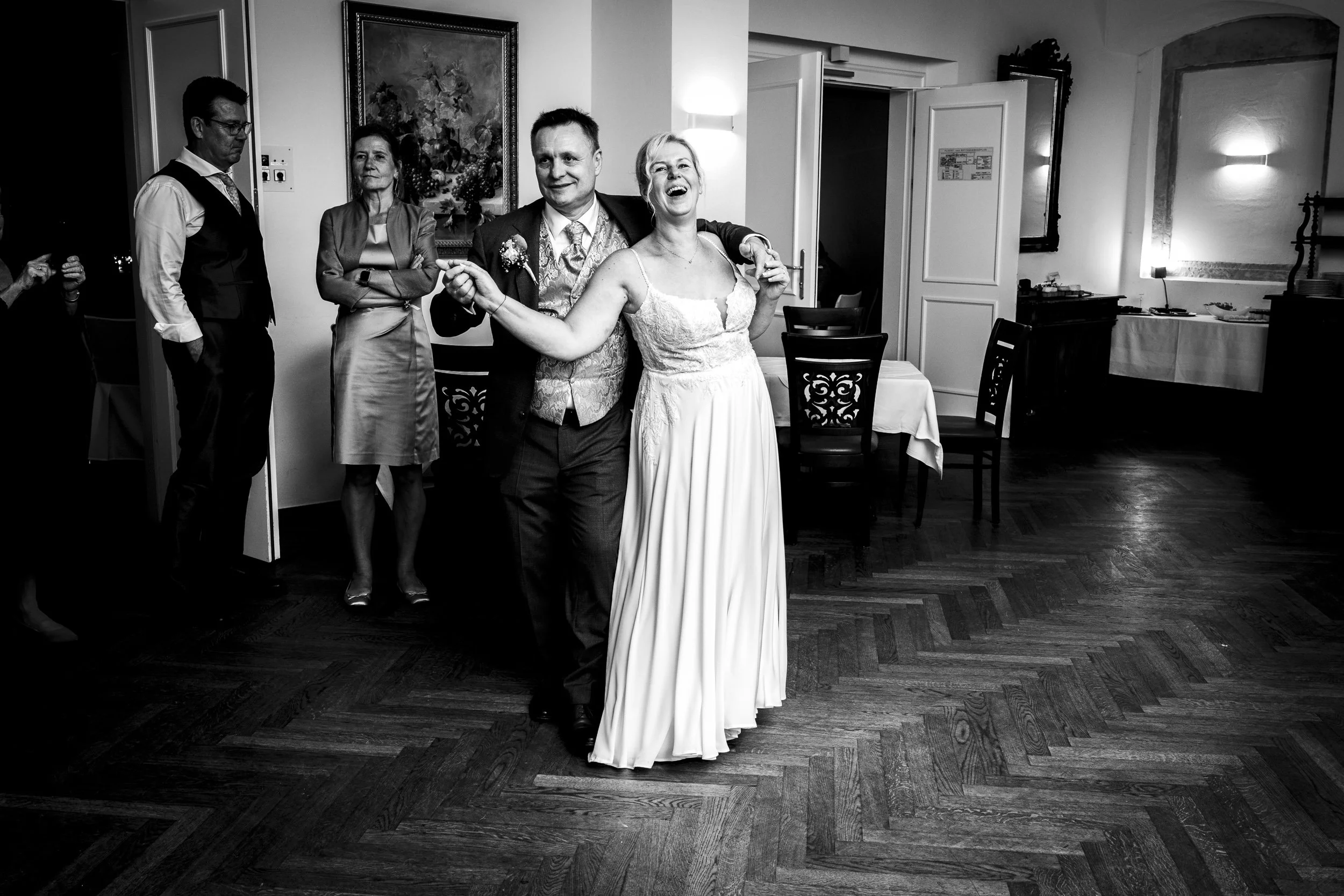 25-weddmarpet-058.JPG