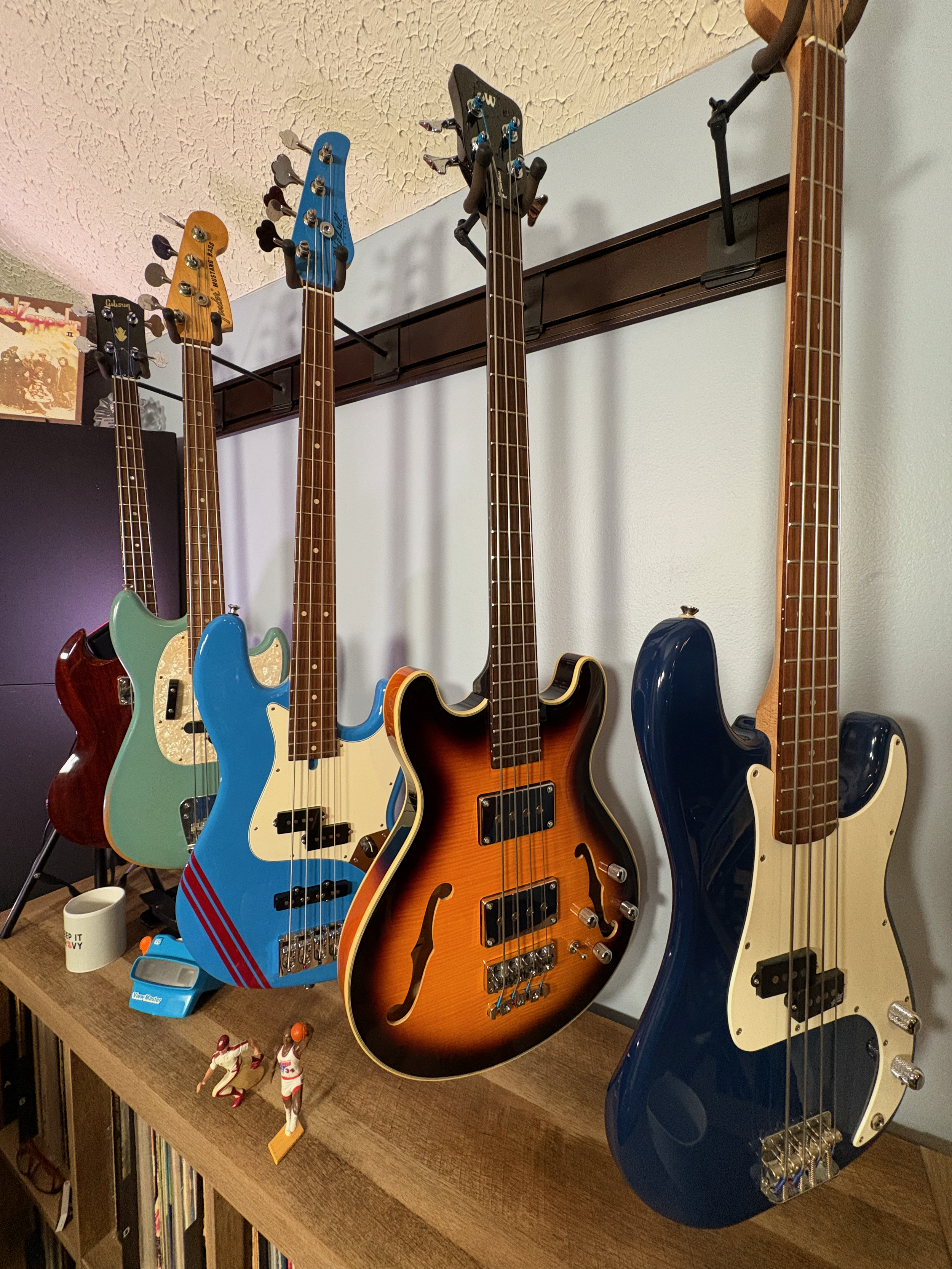 These Two Modes Will Make Your Bass Lines Better: Dorian and Mixolydian