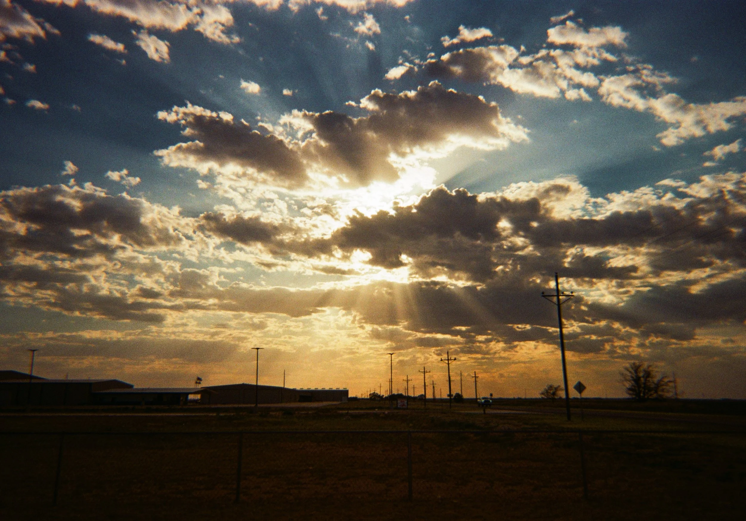 001175920018-2.jpg