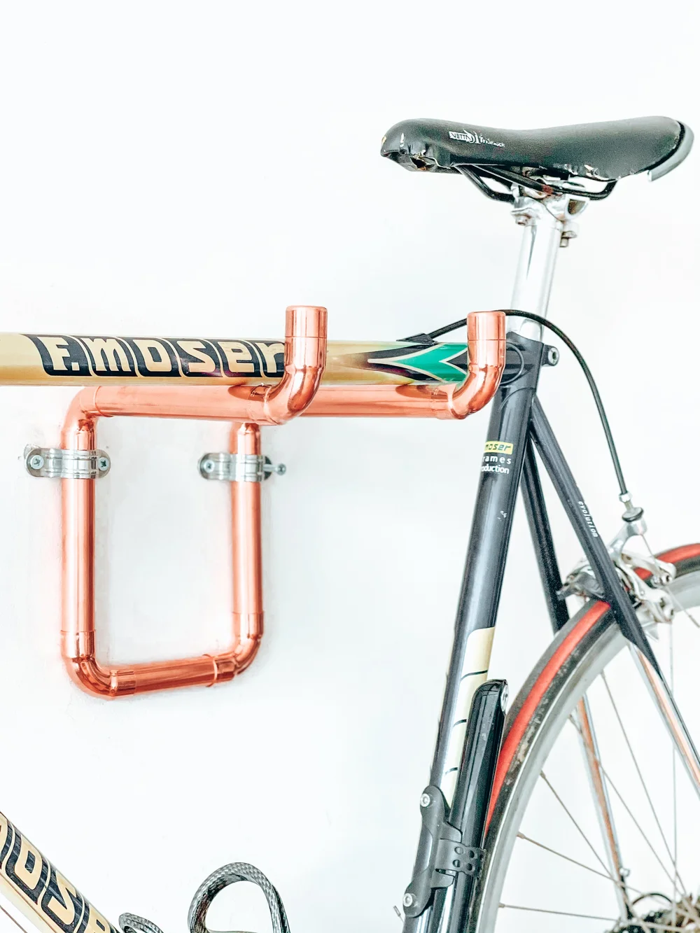 Kupfer Fahrrad Wandhalterung - "Jona" | Rennrad Halterung | Fahrradstnder  aus Kupfer | modern  Kupferfreunde