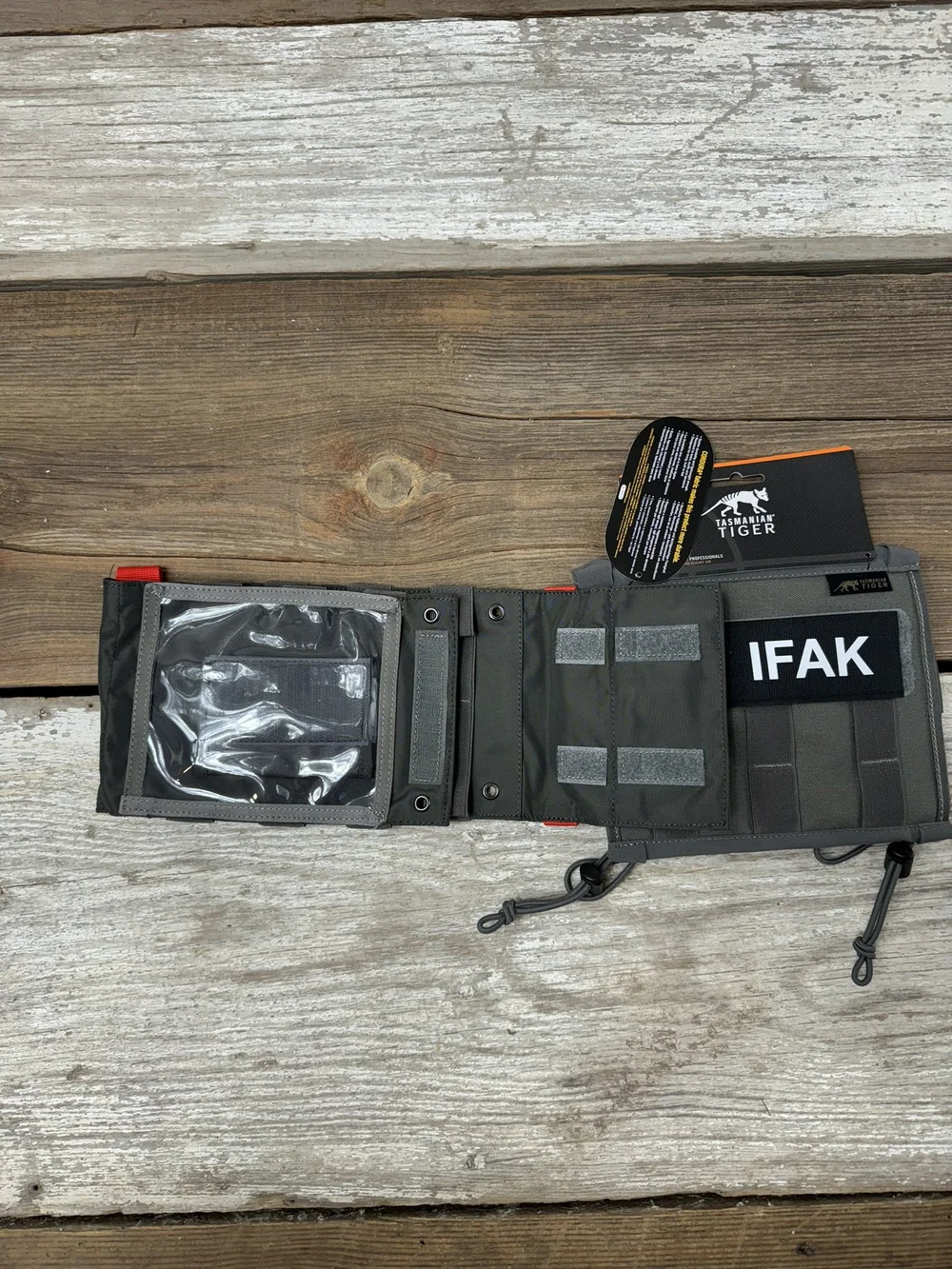 Carbon - Tasmanian Tiger Headrest IFAK — Pepper's General Store