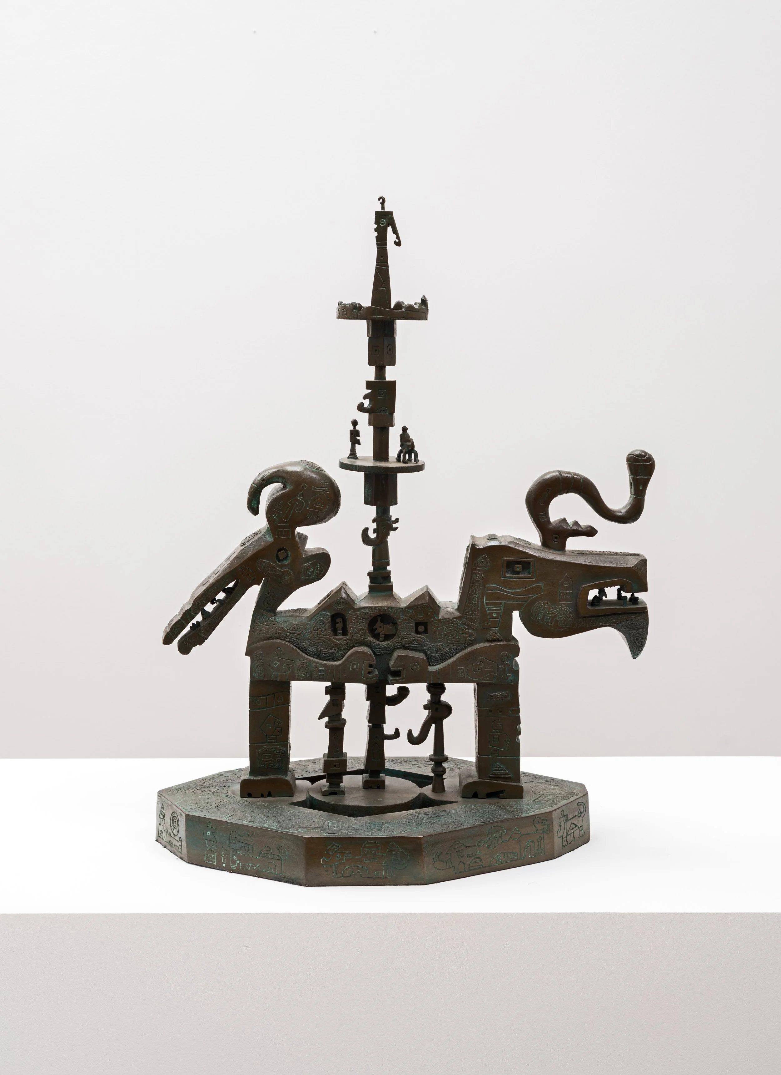 The Fountain, c. 1987    
bronze
24 x 19 x 10 3/4 inches;  61 x 48.3 x 27.3 centimeters
LSFA# 16576 