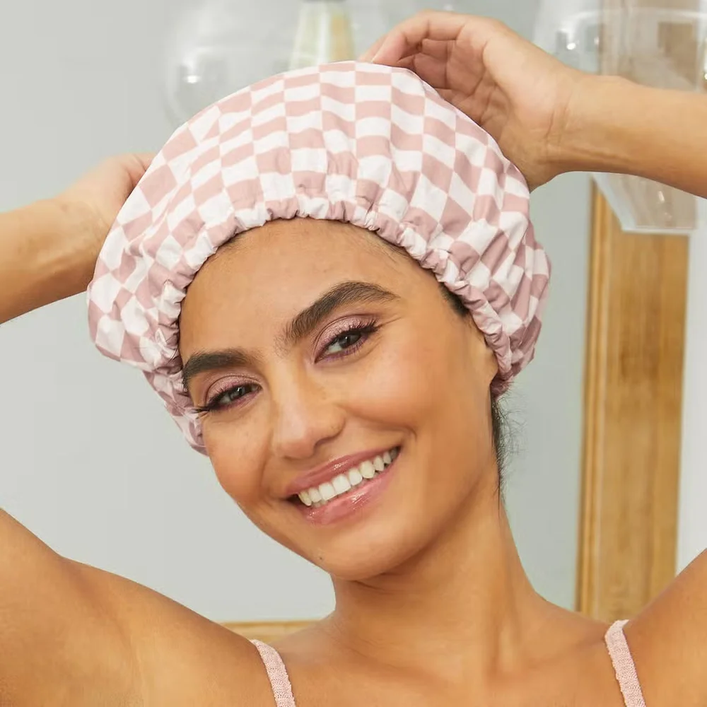 KITSCH Satin Lined Flexi Shower Cap — âme vitality display picture 2