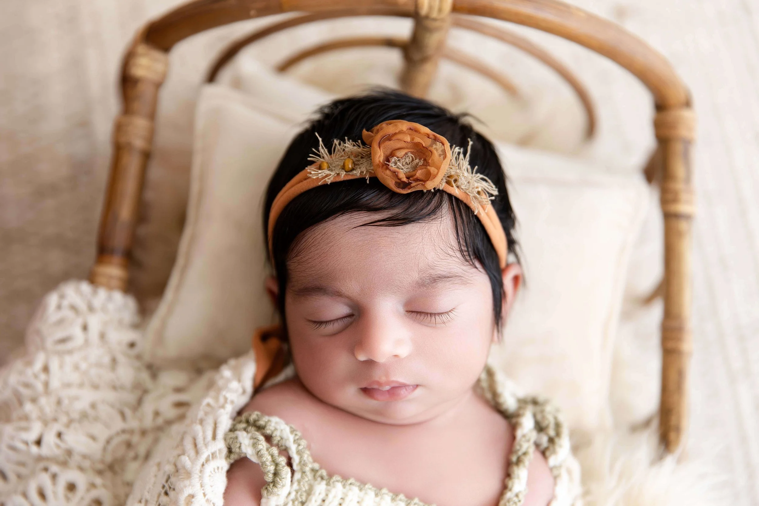 allen-tx-classic-newborn-session-baby-girl.jpg