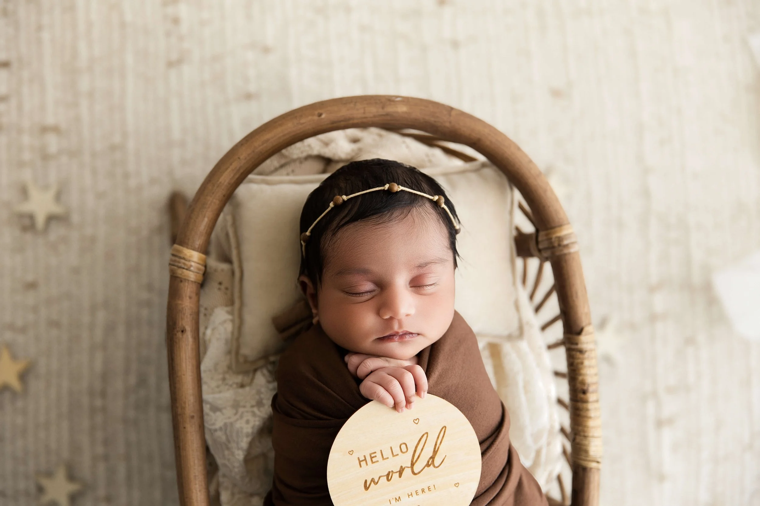 allen-newborn-photographer-lamas-littles-hero.jpg