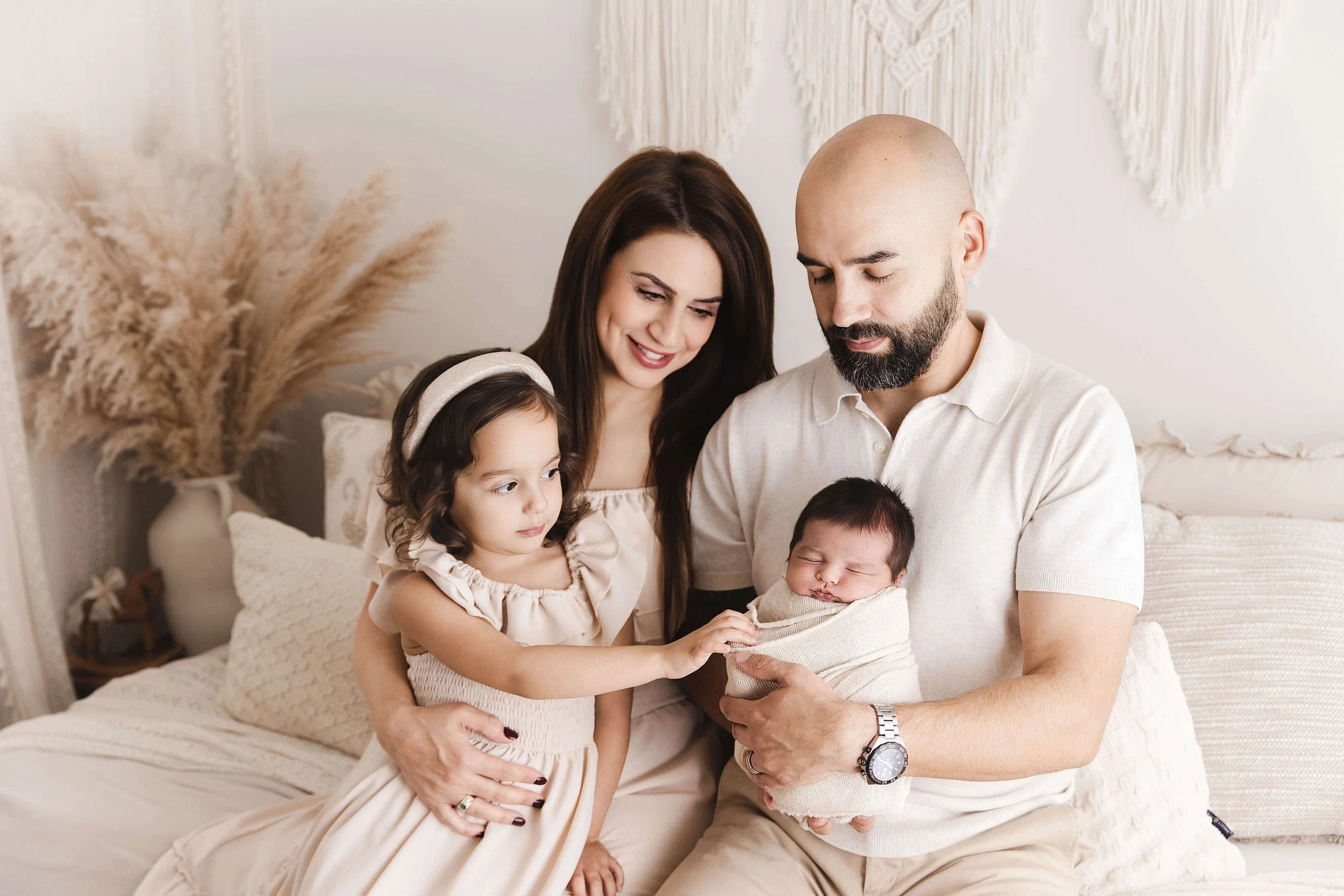 frisco-newborn-photography-father-and-newborn.jpg