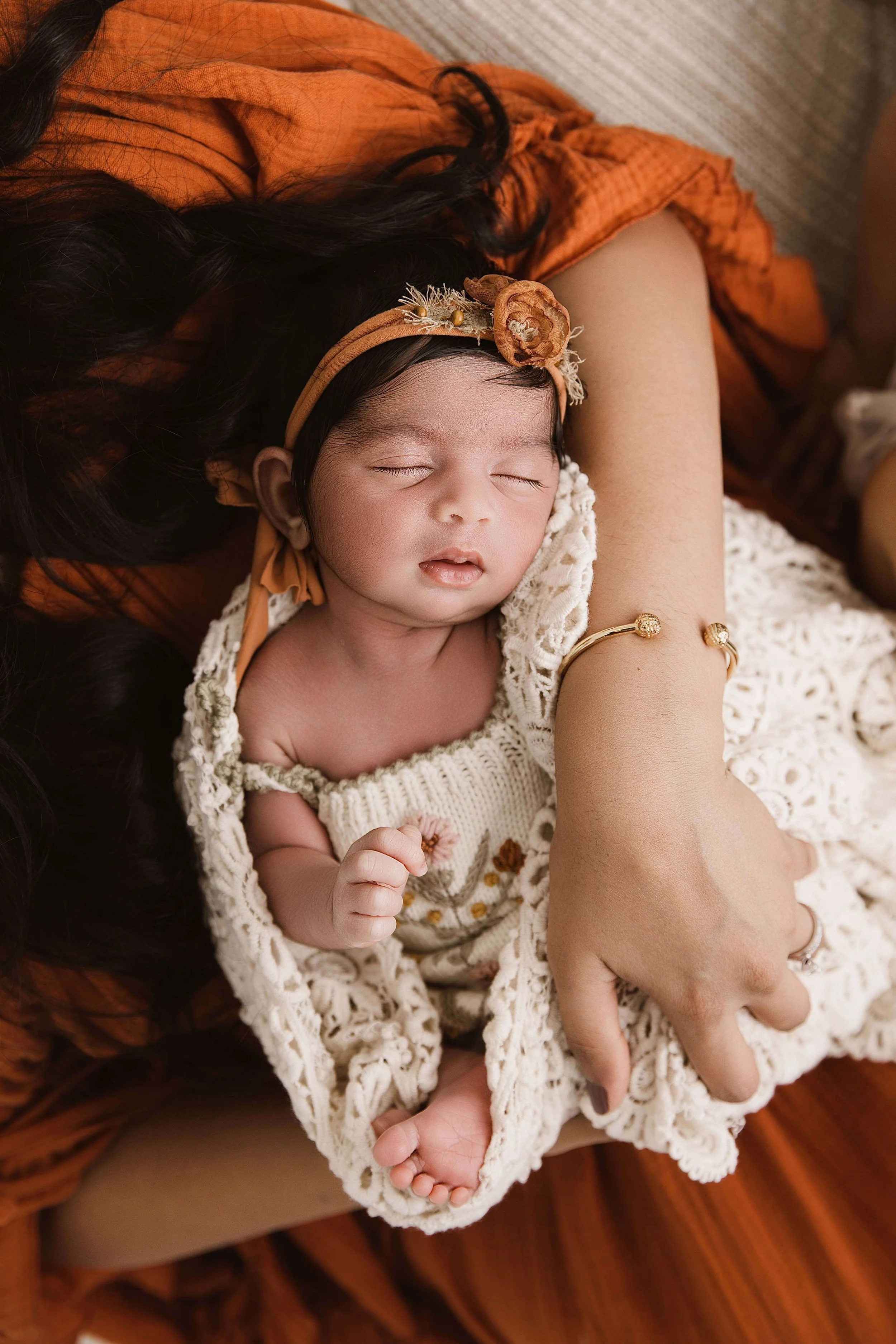 dfw-newborn-photographer-baby-closeup-portrait.jpg