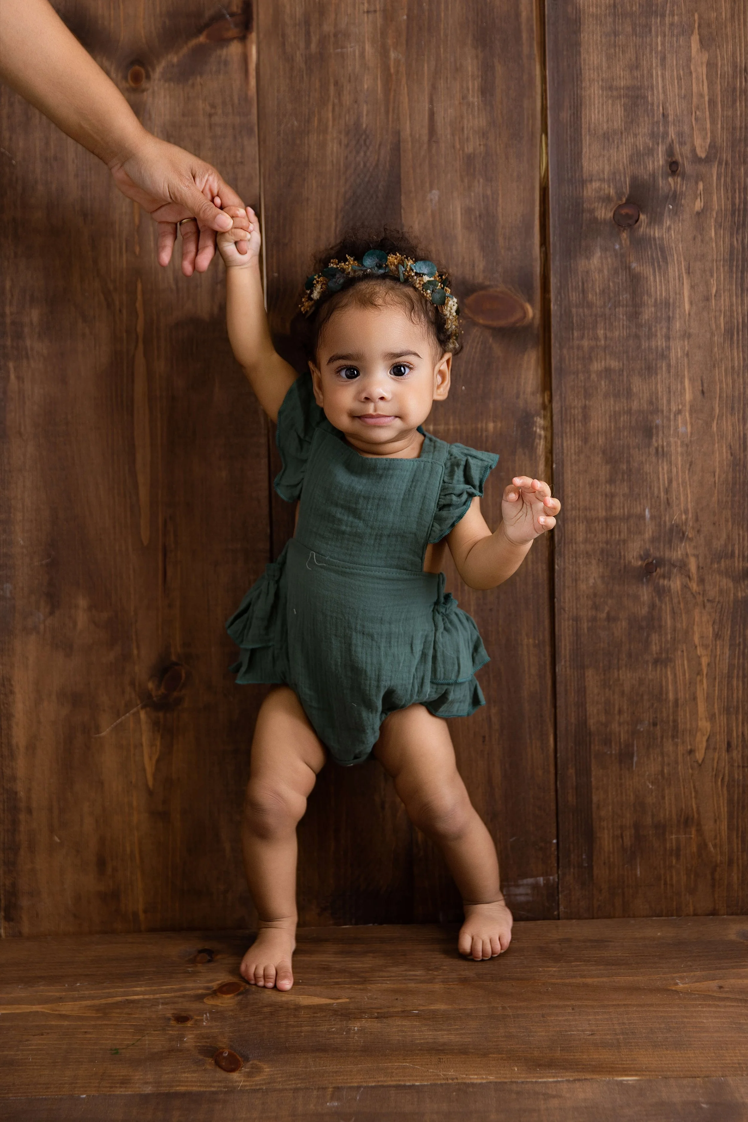 baby-in-neutral-wrap-newborn-photography.jpg
