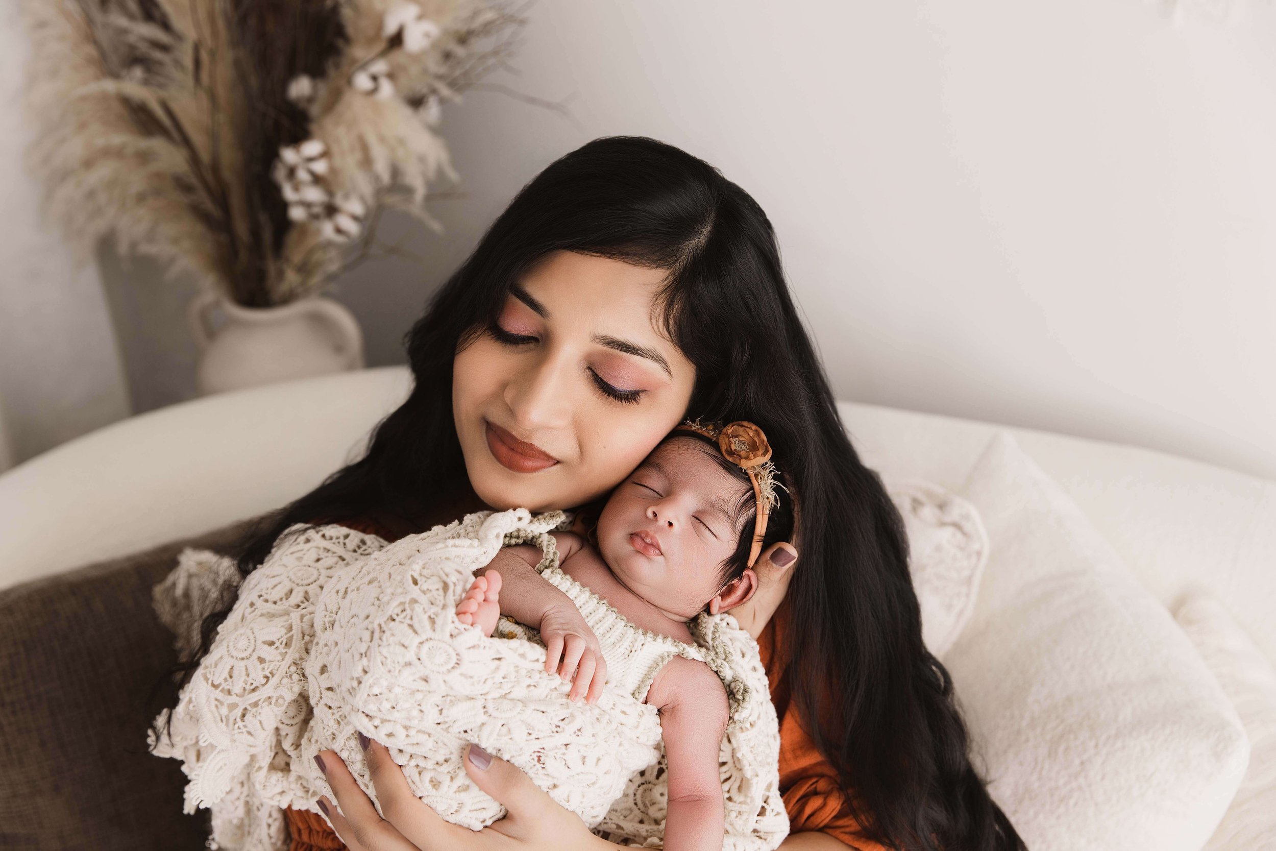 frisco-tx-classic-newborn-photography-session.jpg