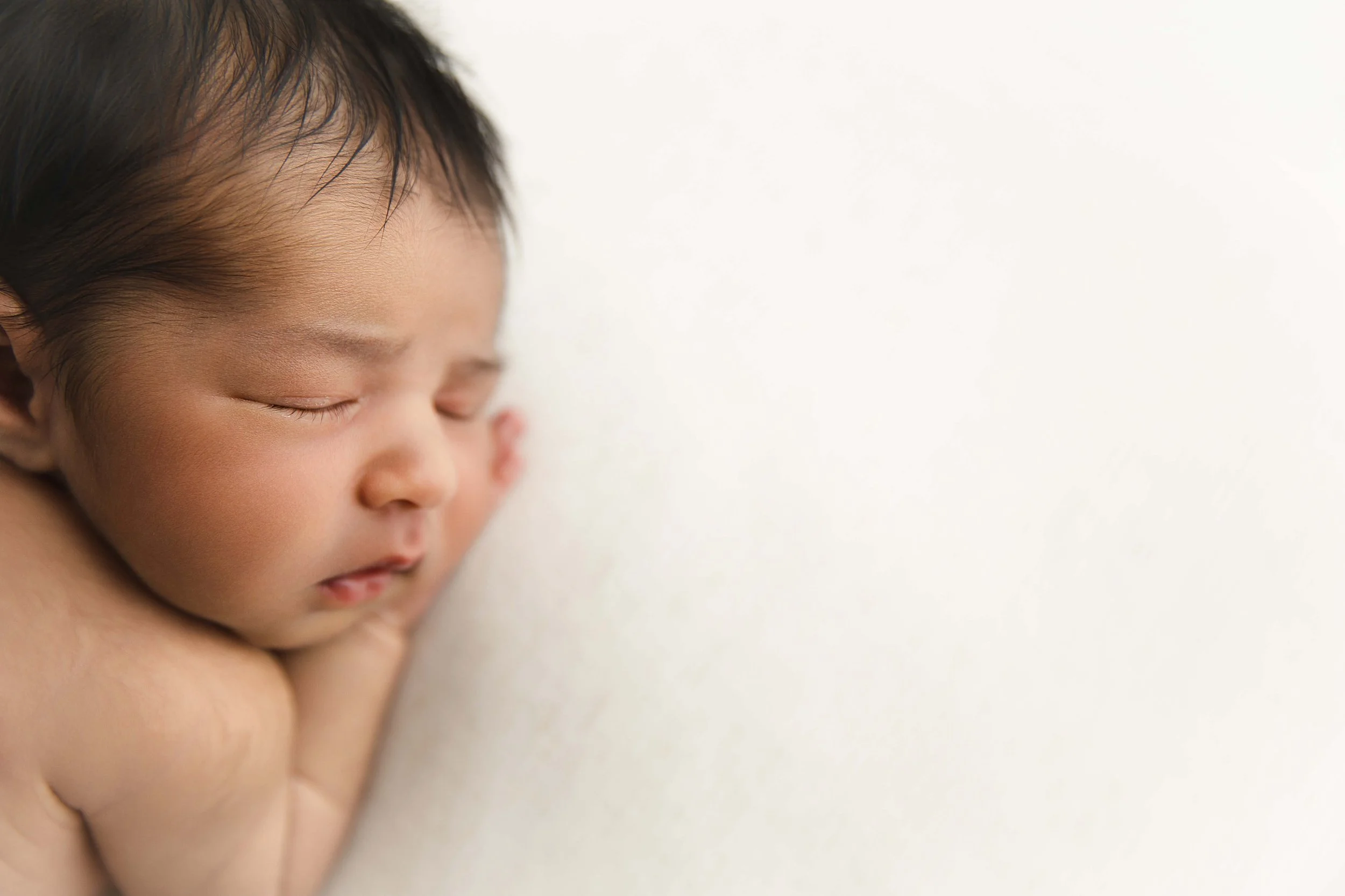 Complete Story Newborn Session Dfw at Lama's Littles Photography