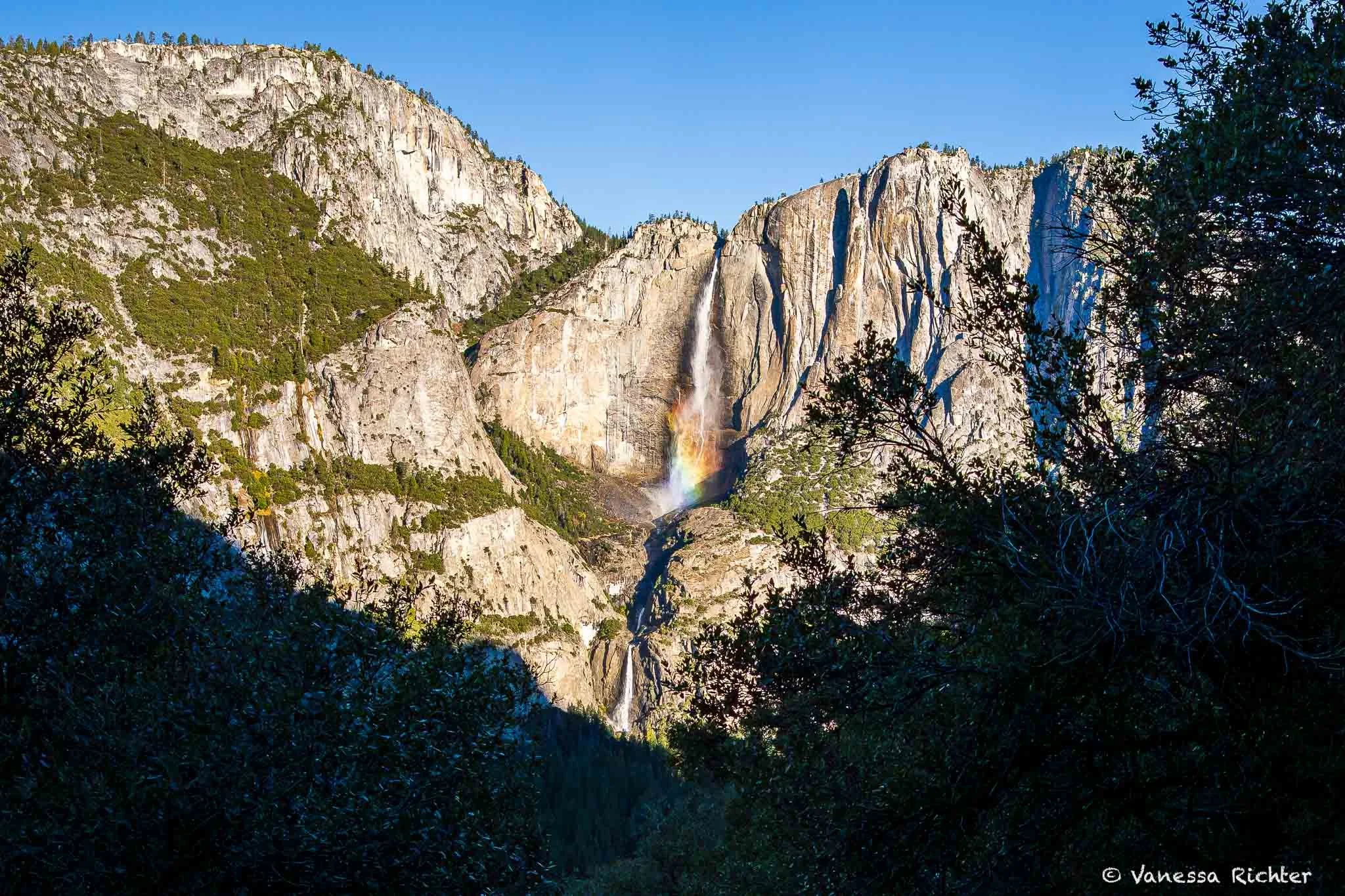 Yosemite Valley To Glacier Point: Hiking the Four Mile Trail in Late Fall
