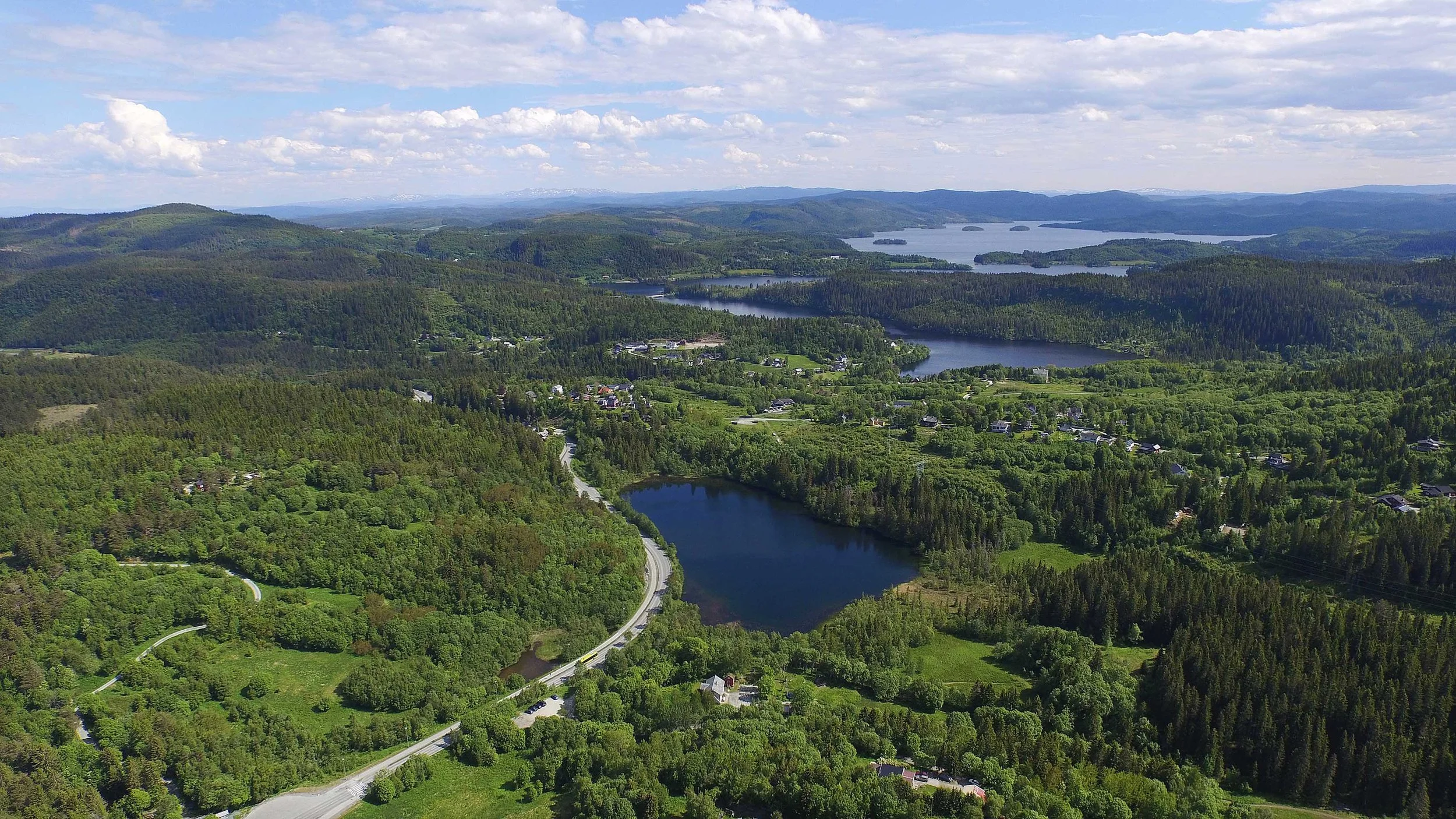 Jonsvatnet_panorama_1.jpg
