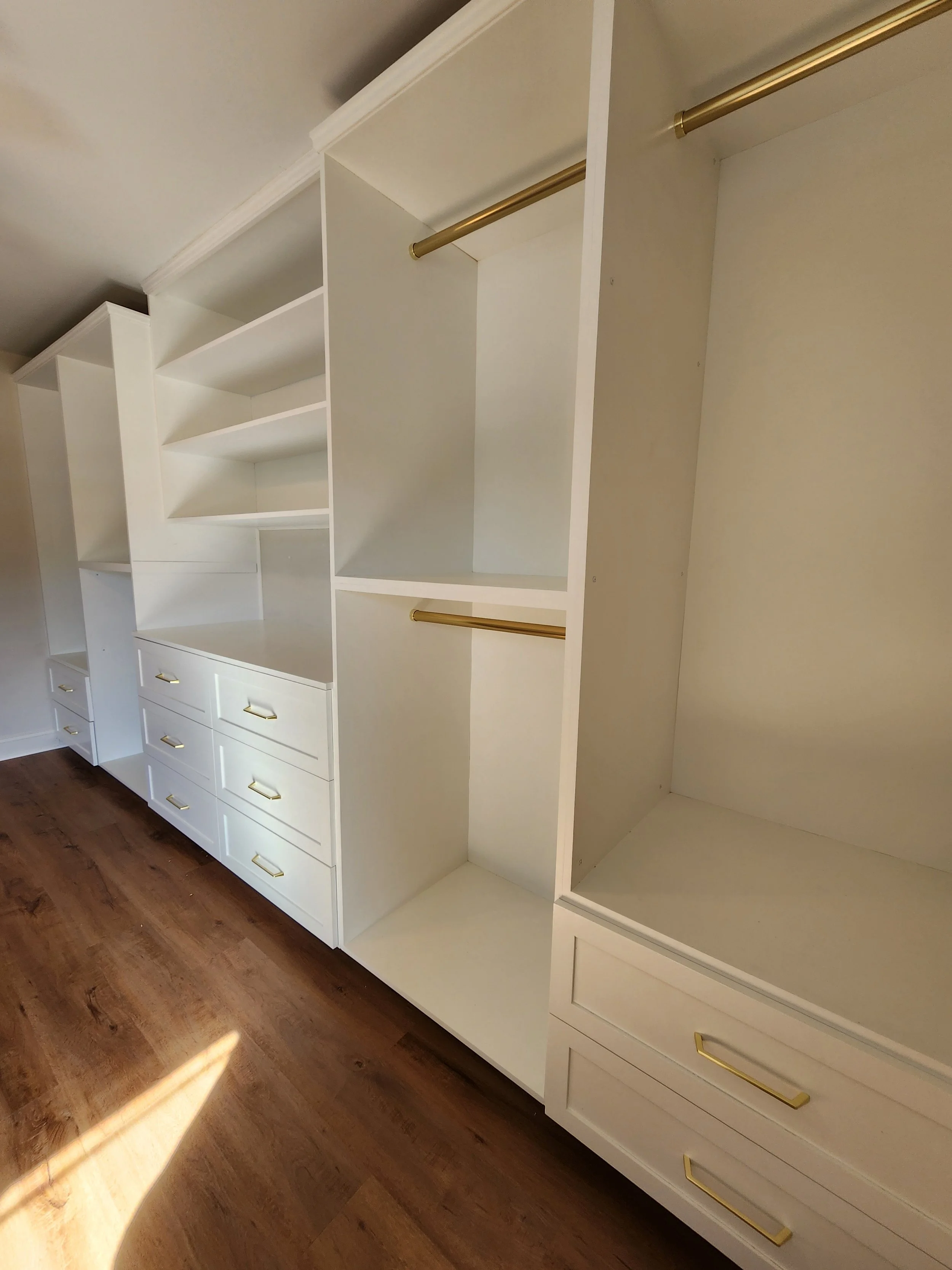closet built-in