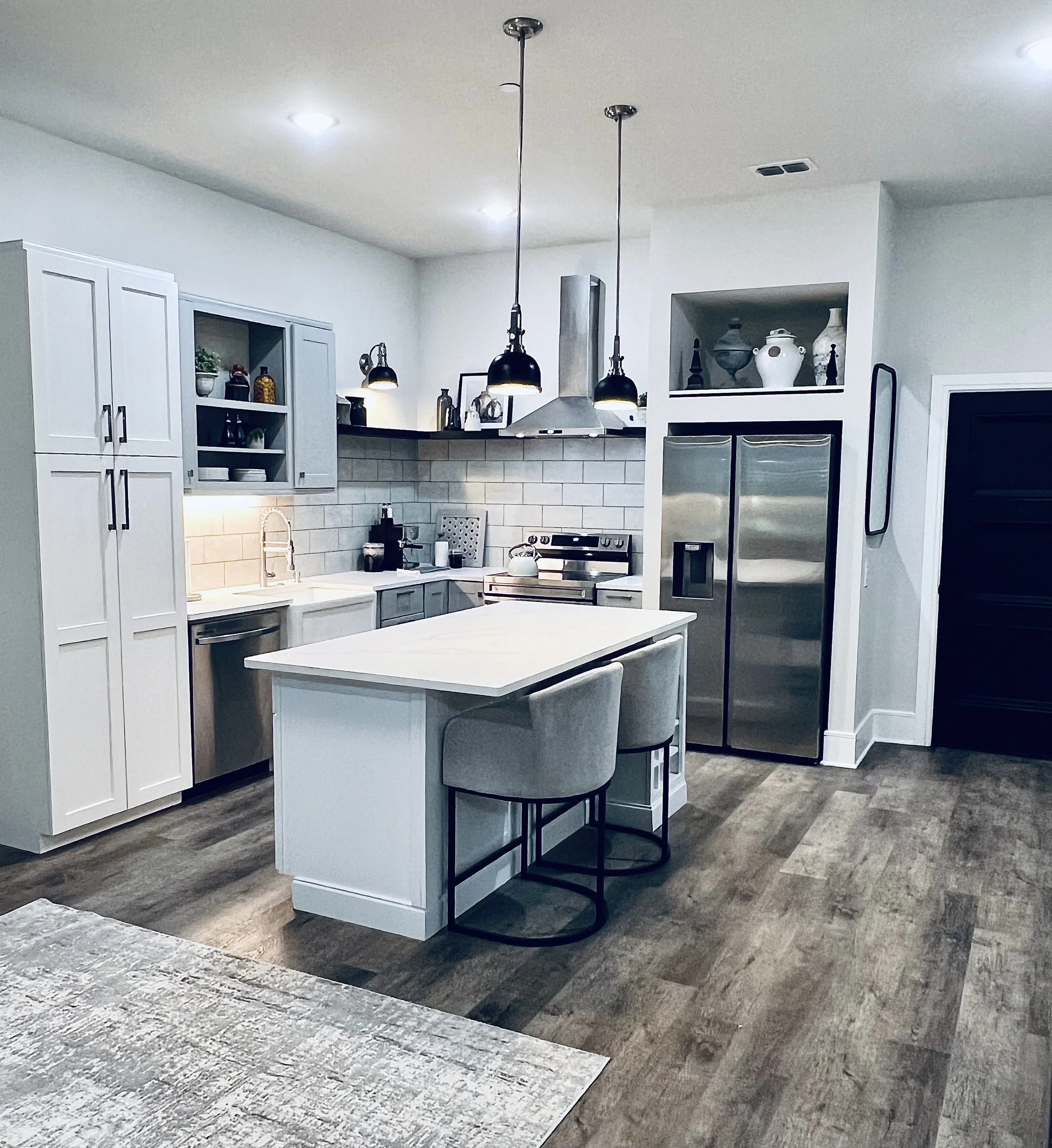 The Dunhill Apartments