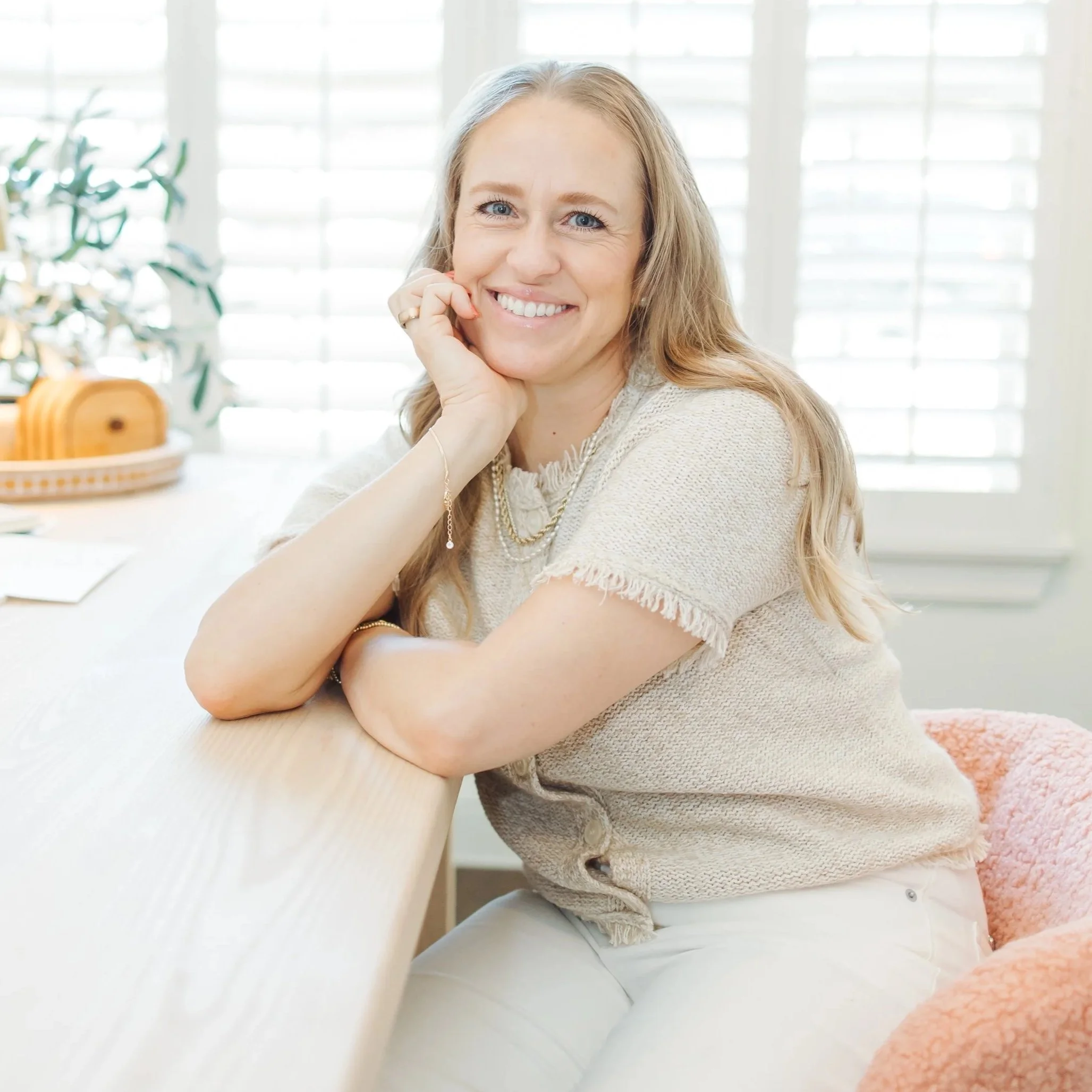 RainieGraham-signature 18.jpg