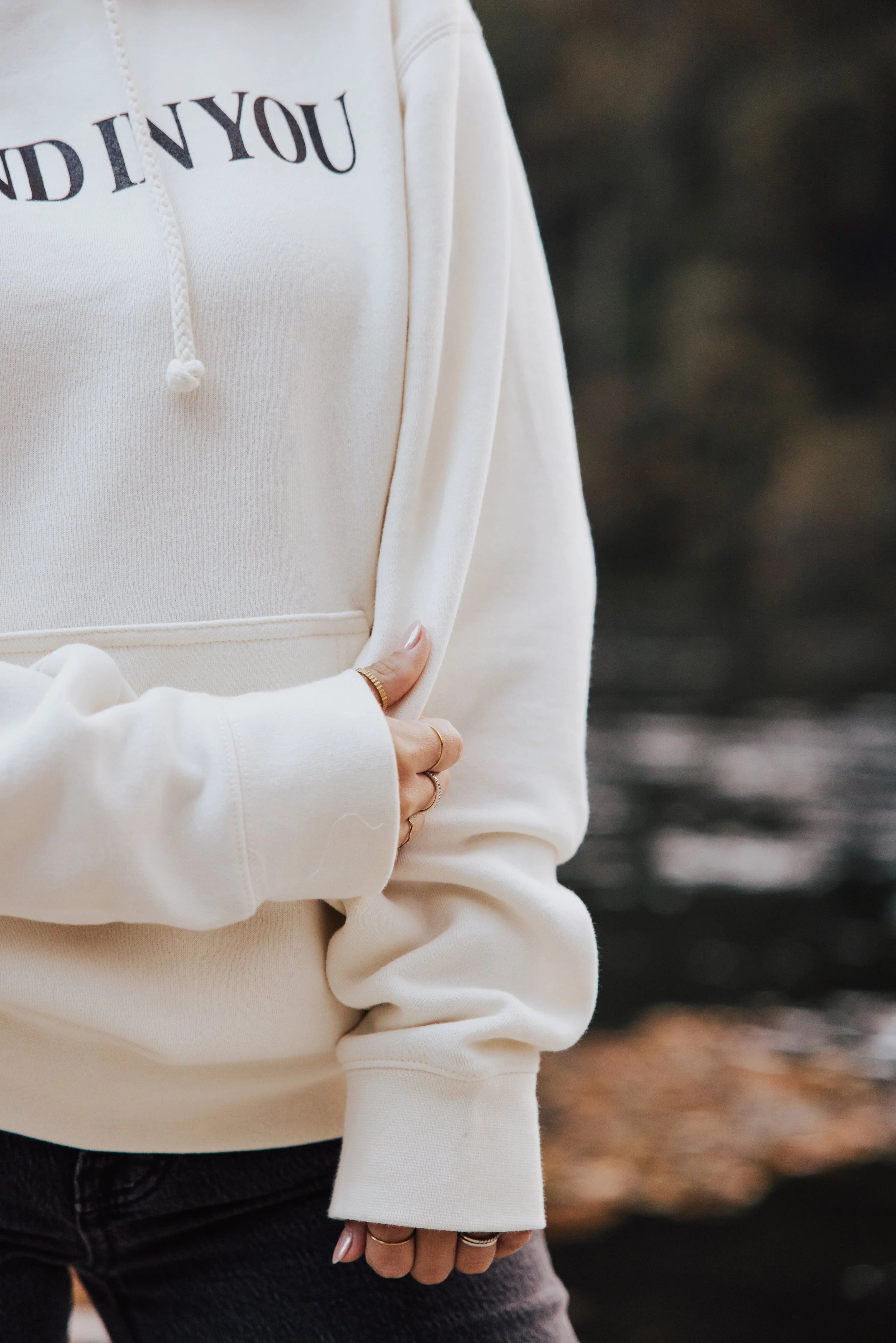 cream sleeve detail.jpg