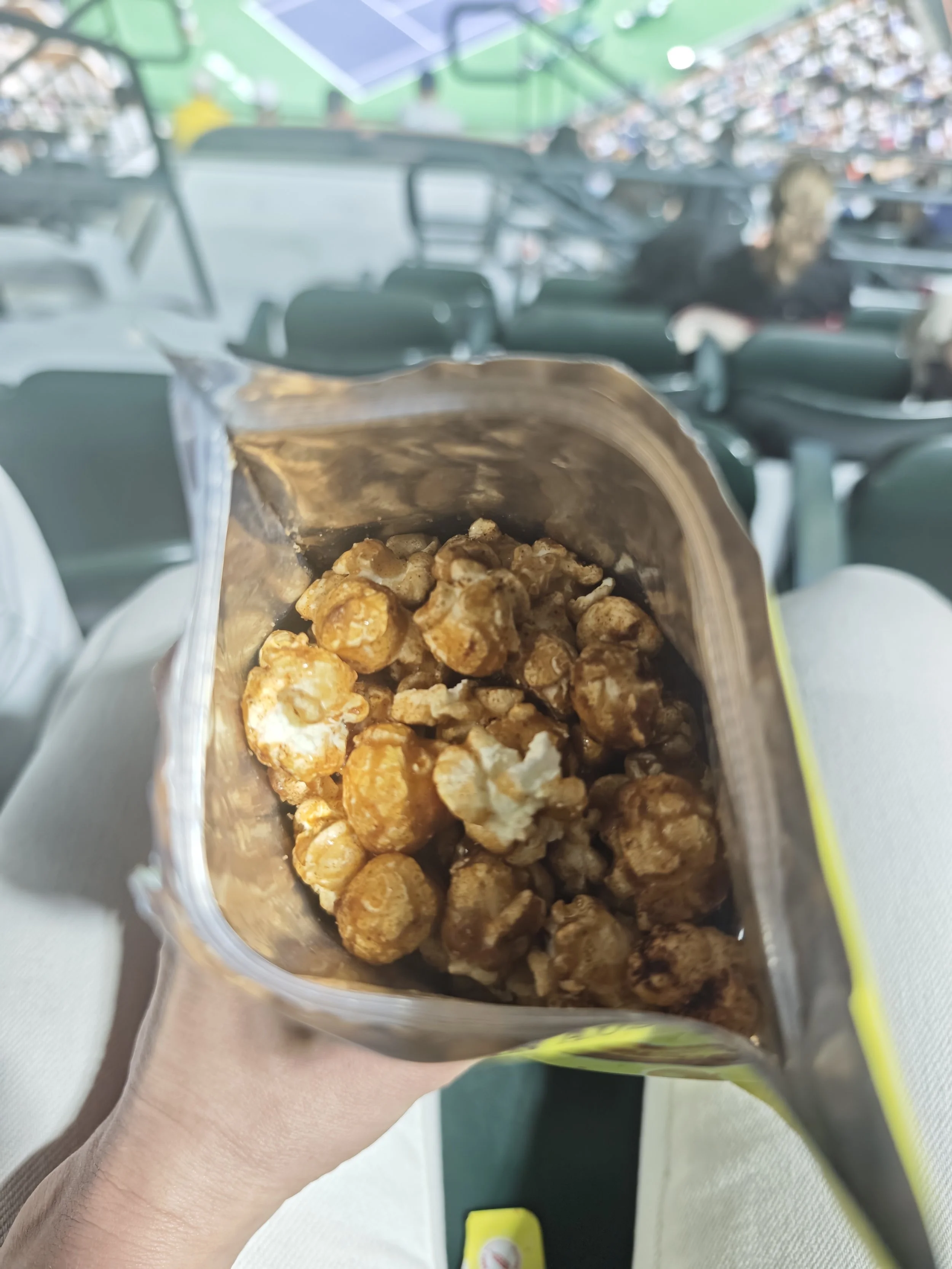 Very sweet and delicious! Snacking while watching the game between Tommy vs Jaoa.