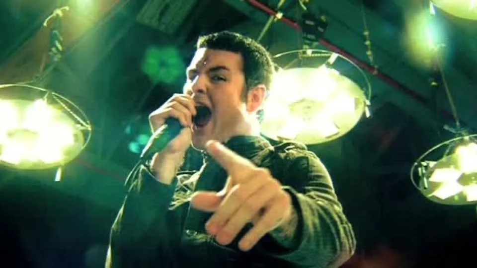 @sensesfail's track CALLING ALL CARS has just gone Gold in the USA!!!
Almost 20 years on and this track is still a banger.

You can catch Sense's Fail in just 4 Weeks when they hit Auckland, Wellington and Christchurch with @saosinofficial who are To