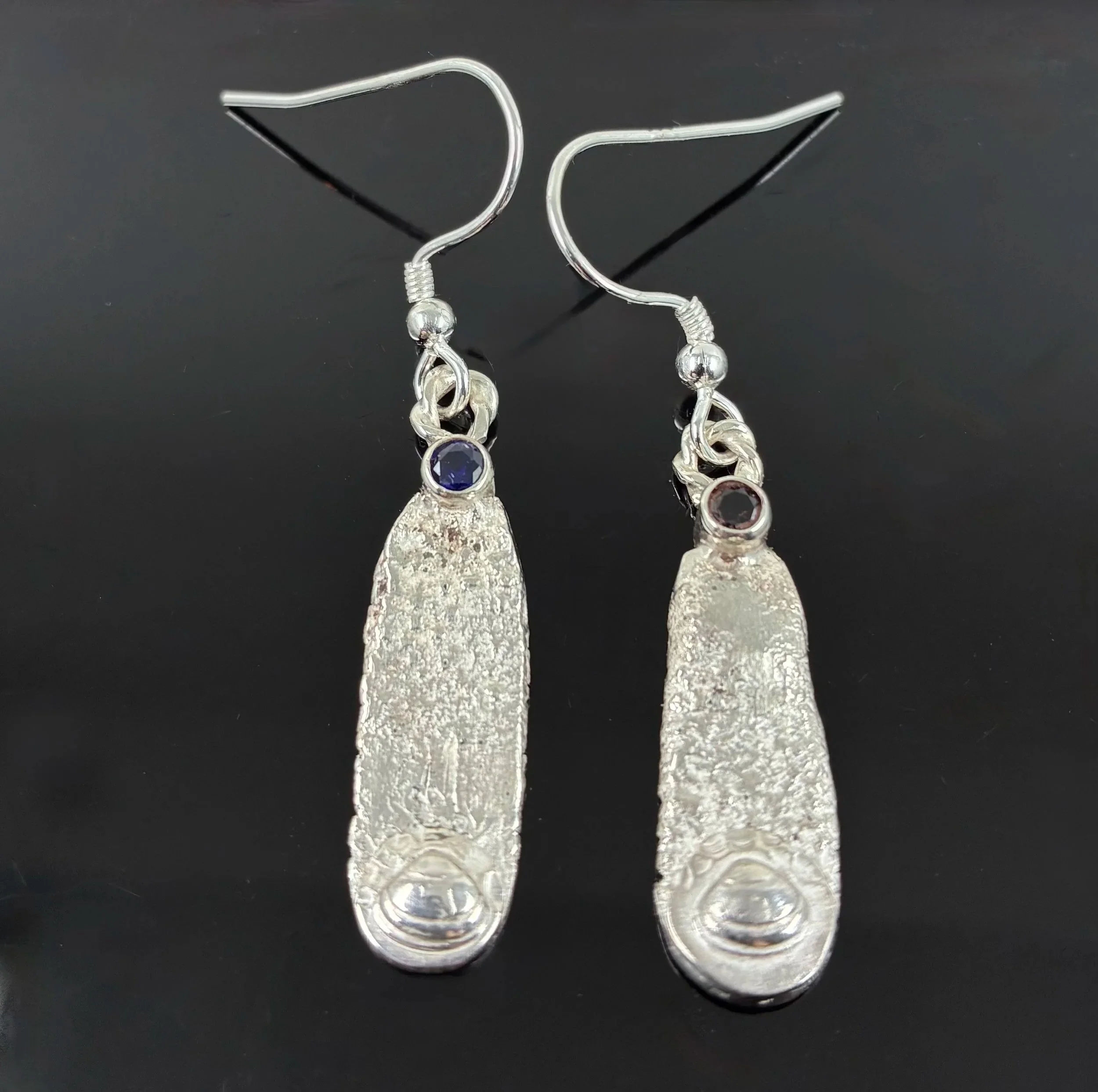 (1) Sterling Silver and Tanzanite Earrings