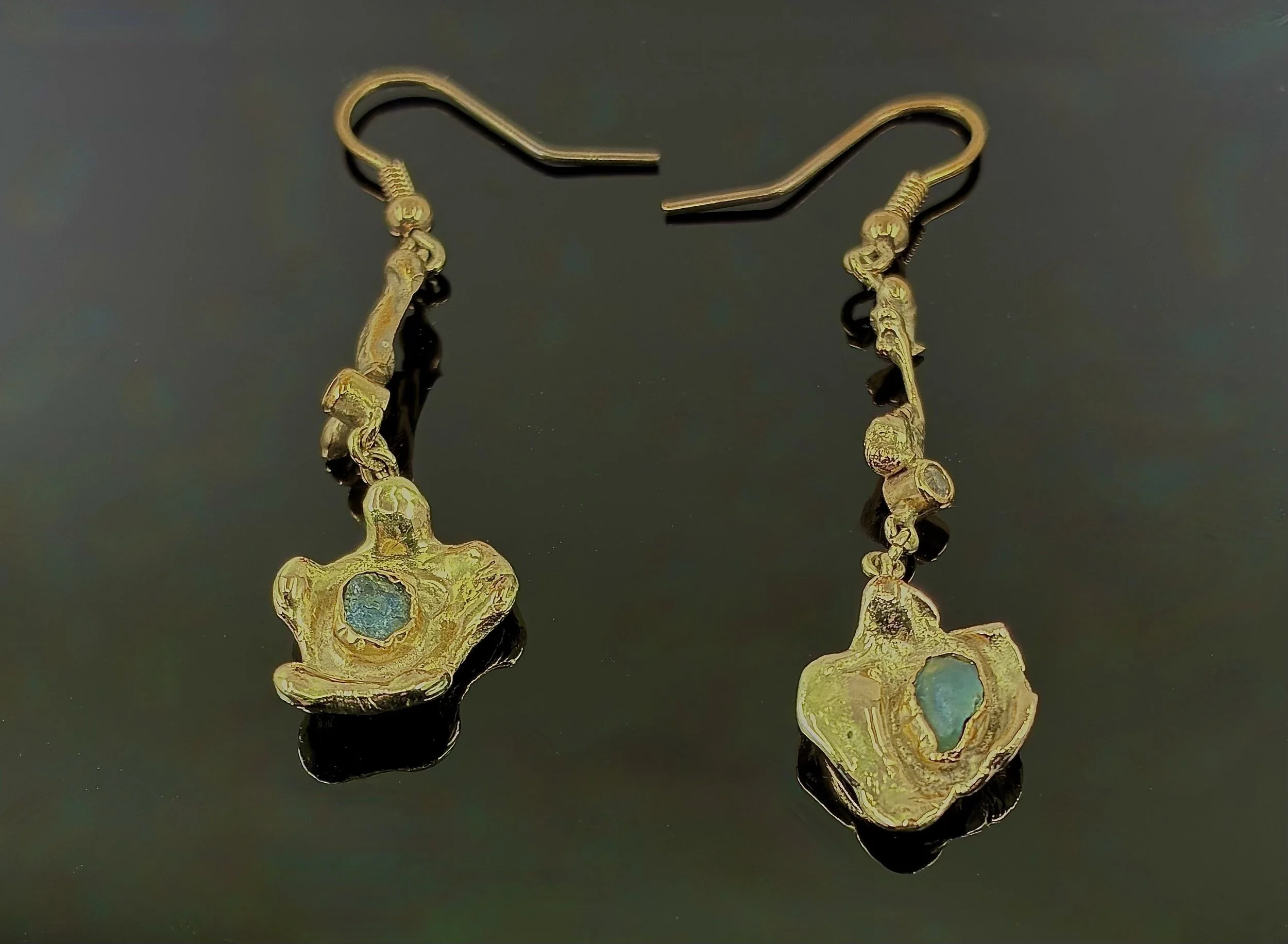 (25) Gold and Raw Sapphire and diamond Earrings