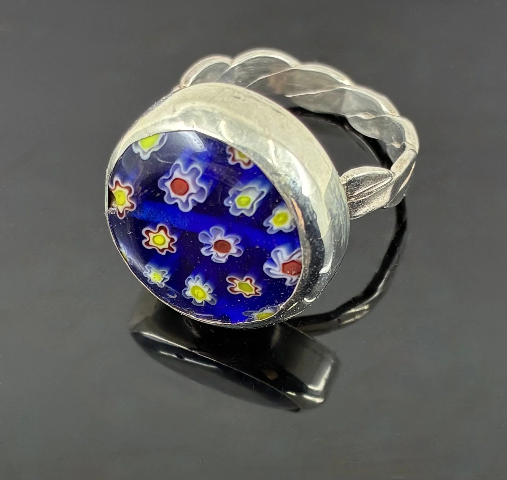 (1) Sterling Silver and Venetian Glass Ring