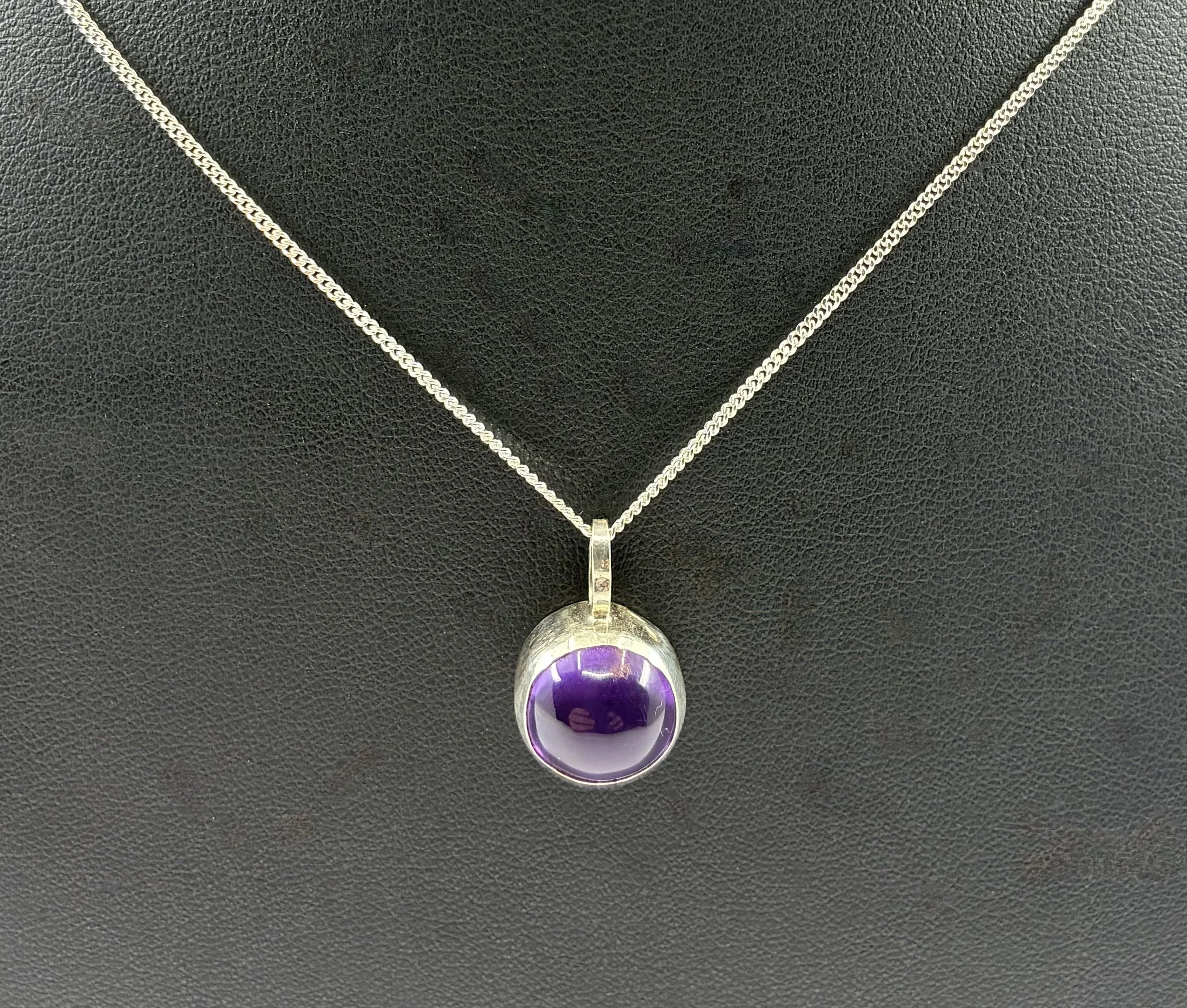 (15) Sterling Silver and Amethyst Pendant