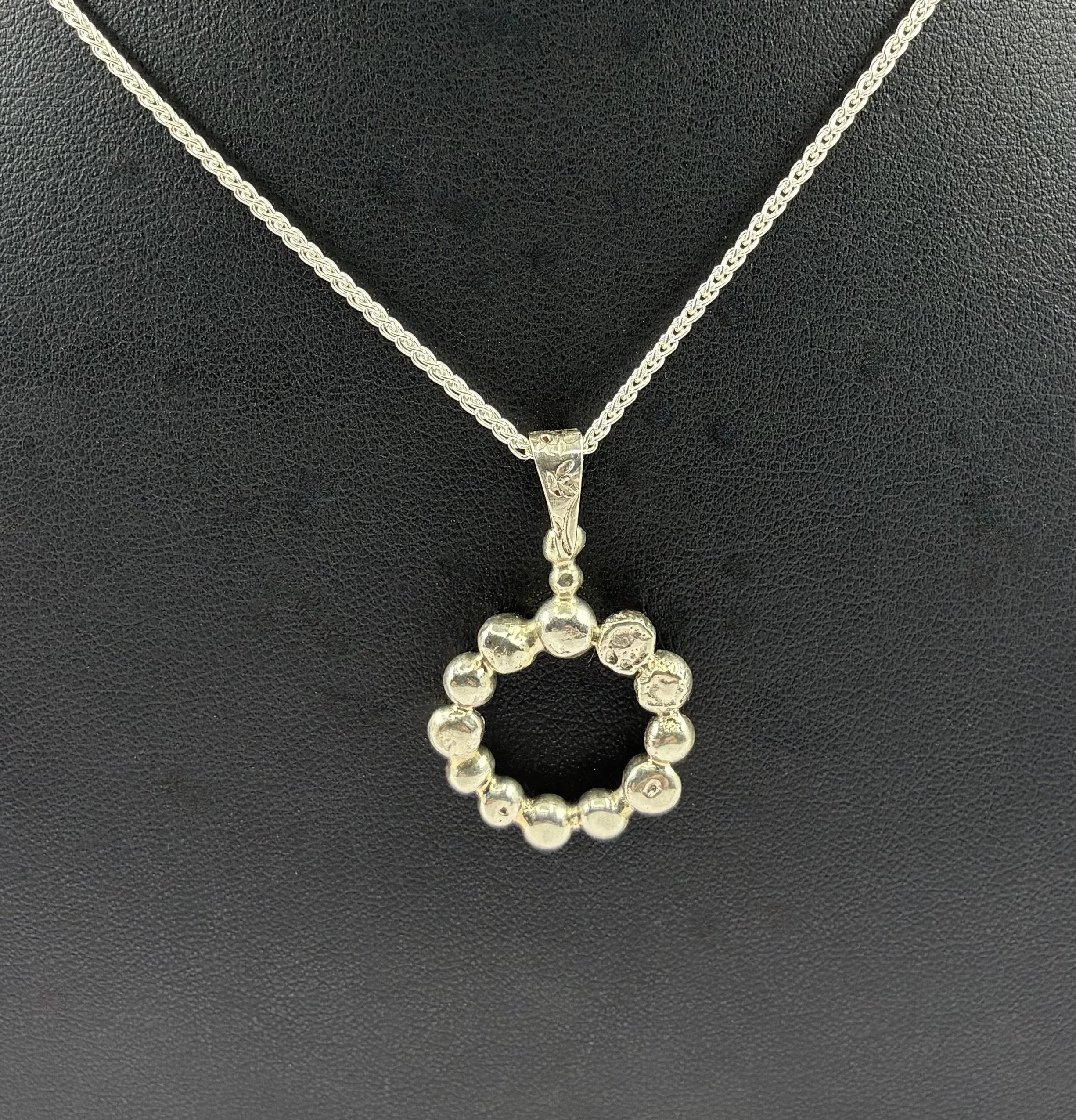 (23) Sterling Silver Pendant