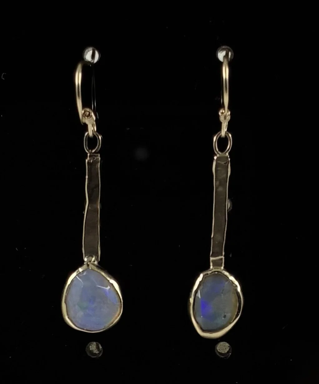 (24) 9ct Gold and Opal Earrings