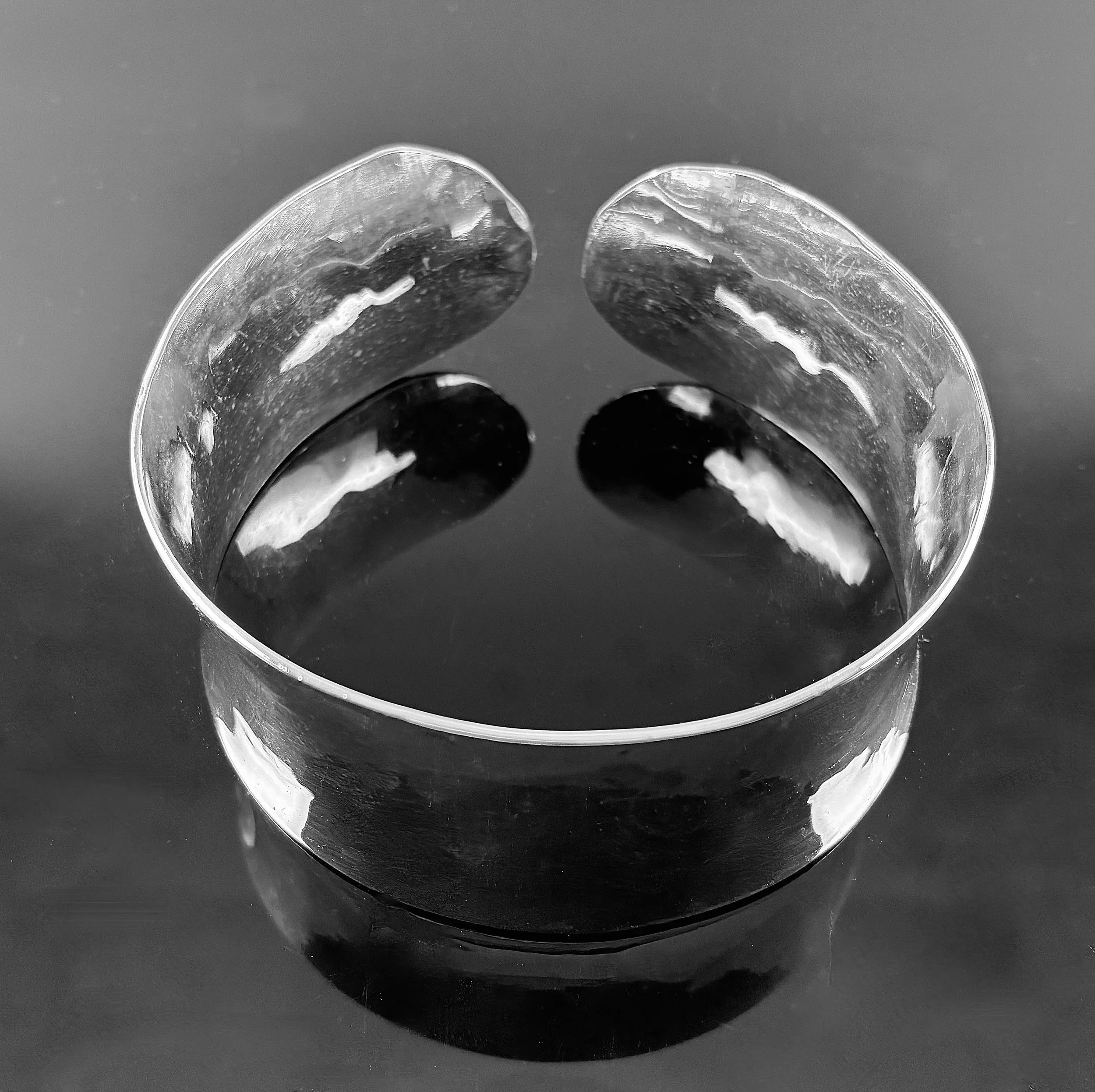 (8) Sterling Silver Bangle