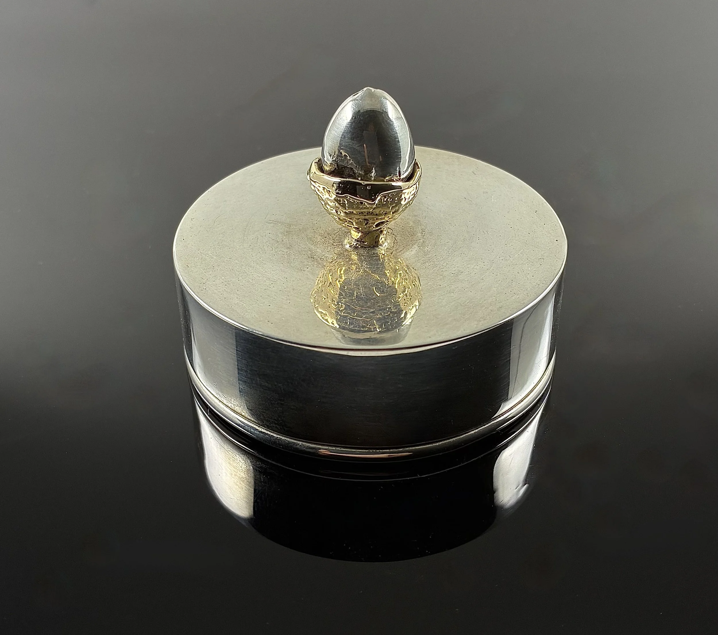 (5) Sterling Silver and 18ct Gold Box