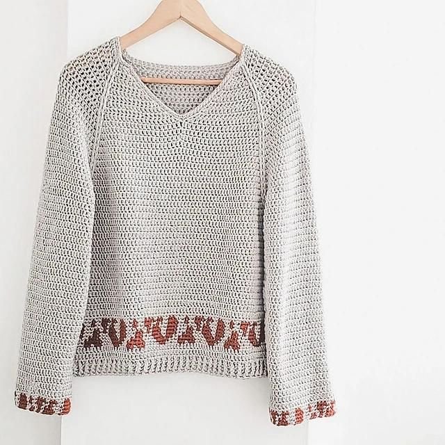 Bandia sweater by Ami of Hook of Love