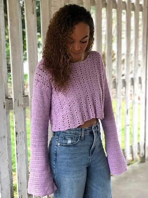Willow crop sweater by Kelsie of Crafting for Weeks