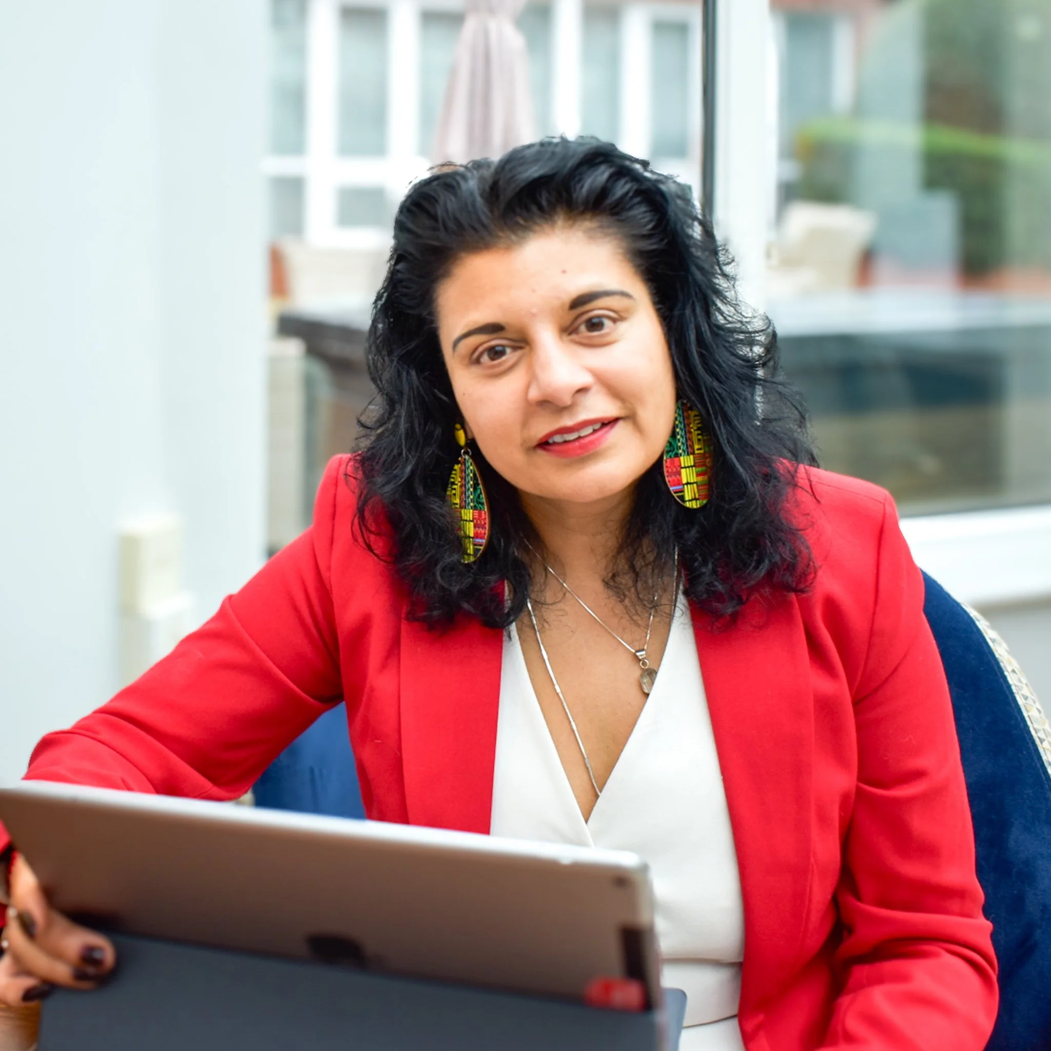 Marketing Career Stories with Ana Rogerson ft Storytelling Extraordinaire - Meena McDonald