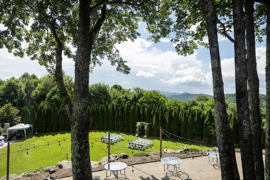 A Romantic Black-Tie Wedding at The Inn at Crestwood 