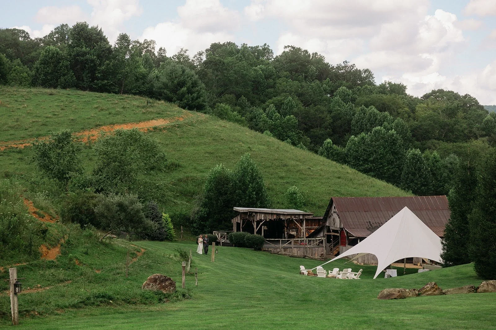North-Carolina-Boone-Intimate-Mountain-Wedding-59_websize.jpg