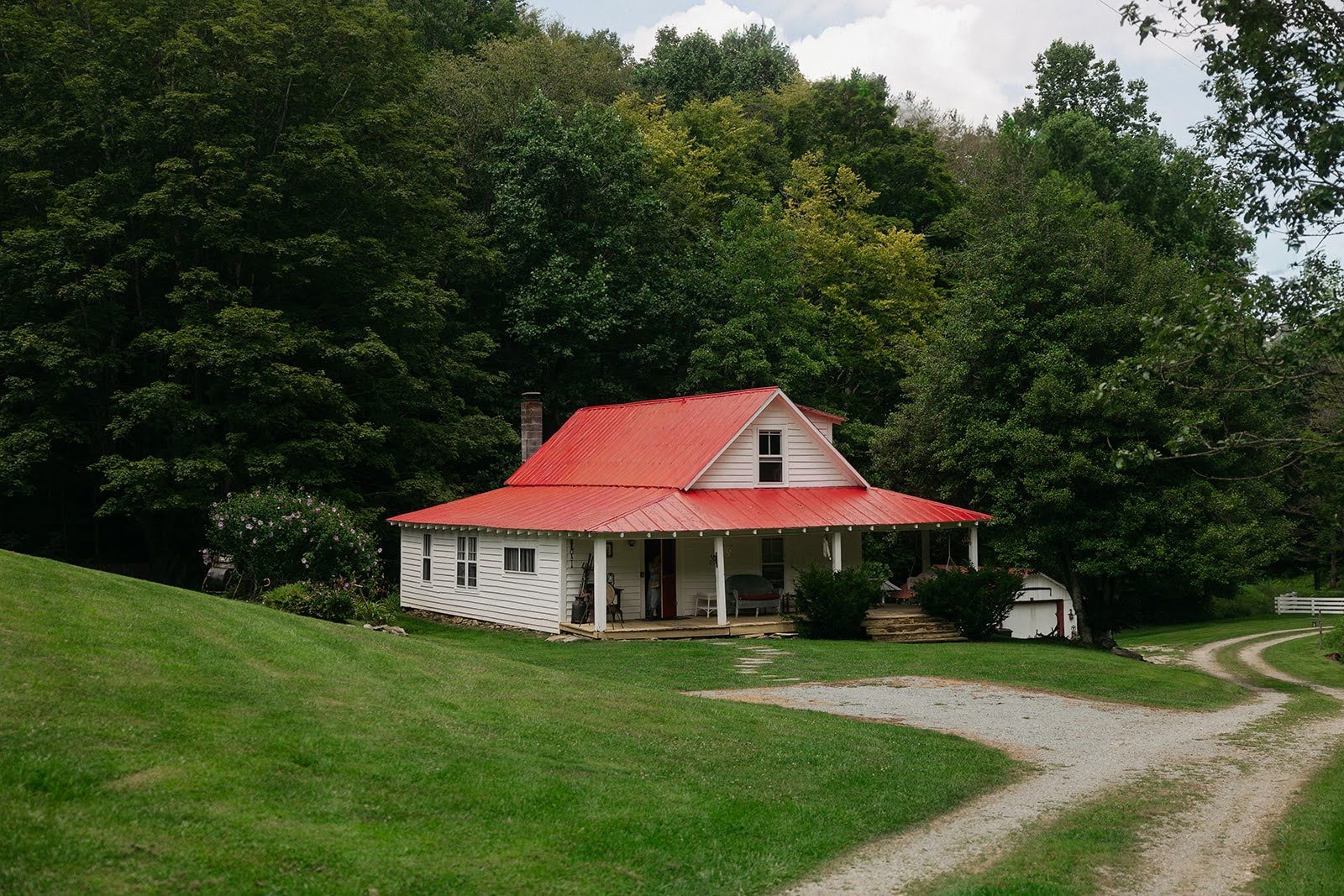 North-Carolina-Boone-Intimate-Mountain-Wedding-98.jpg