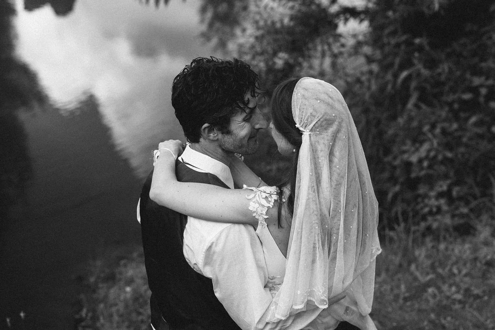 North-Carolina-Boone-Intimate-Mountain-Wedding-107_websize.jpg