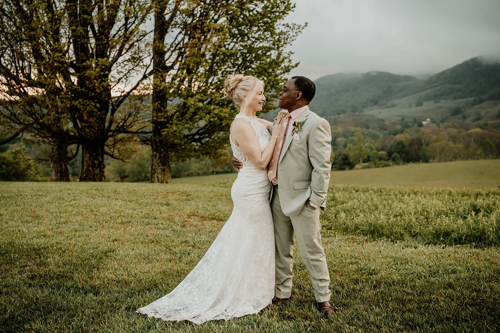 A Beautiful Banner Elk Mountain Wedding: Donna &amp; Kehinde’s High Country Love Story