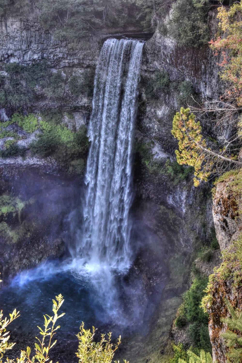 waterfall-sea2sky.jpg