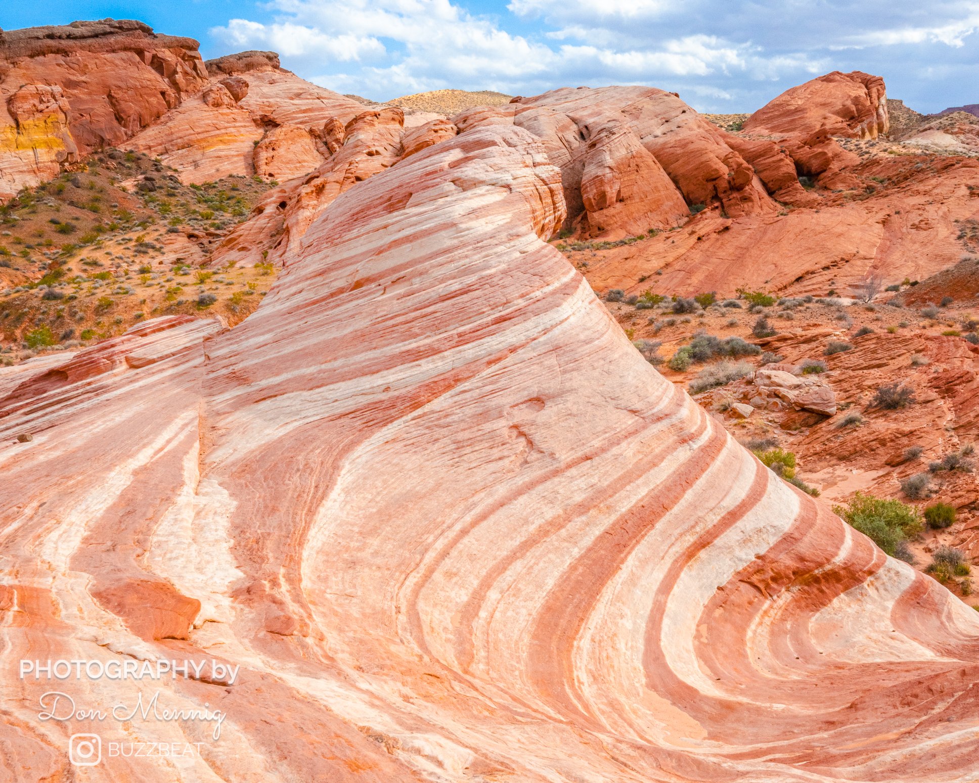 red wave hike valley of fire insta WM-10.jpg