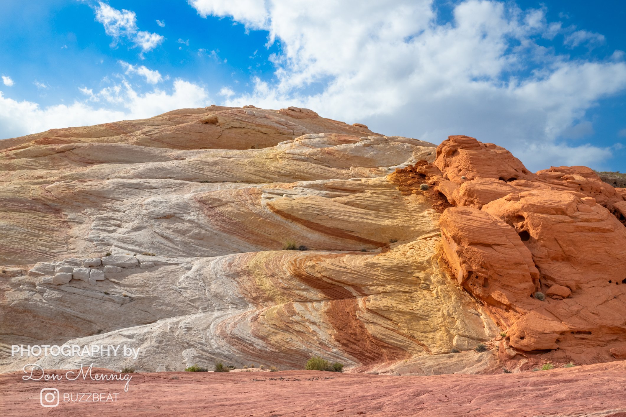 red wave hike valley of fire insta WM-23.jpg