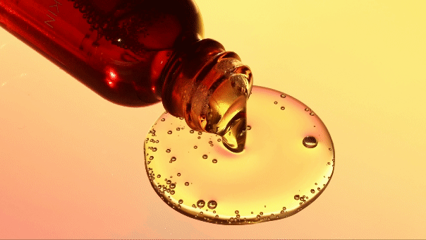 01_VitaminCSerum_Grade_V02_1920x1080_ProResHQ_Looping.gif