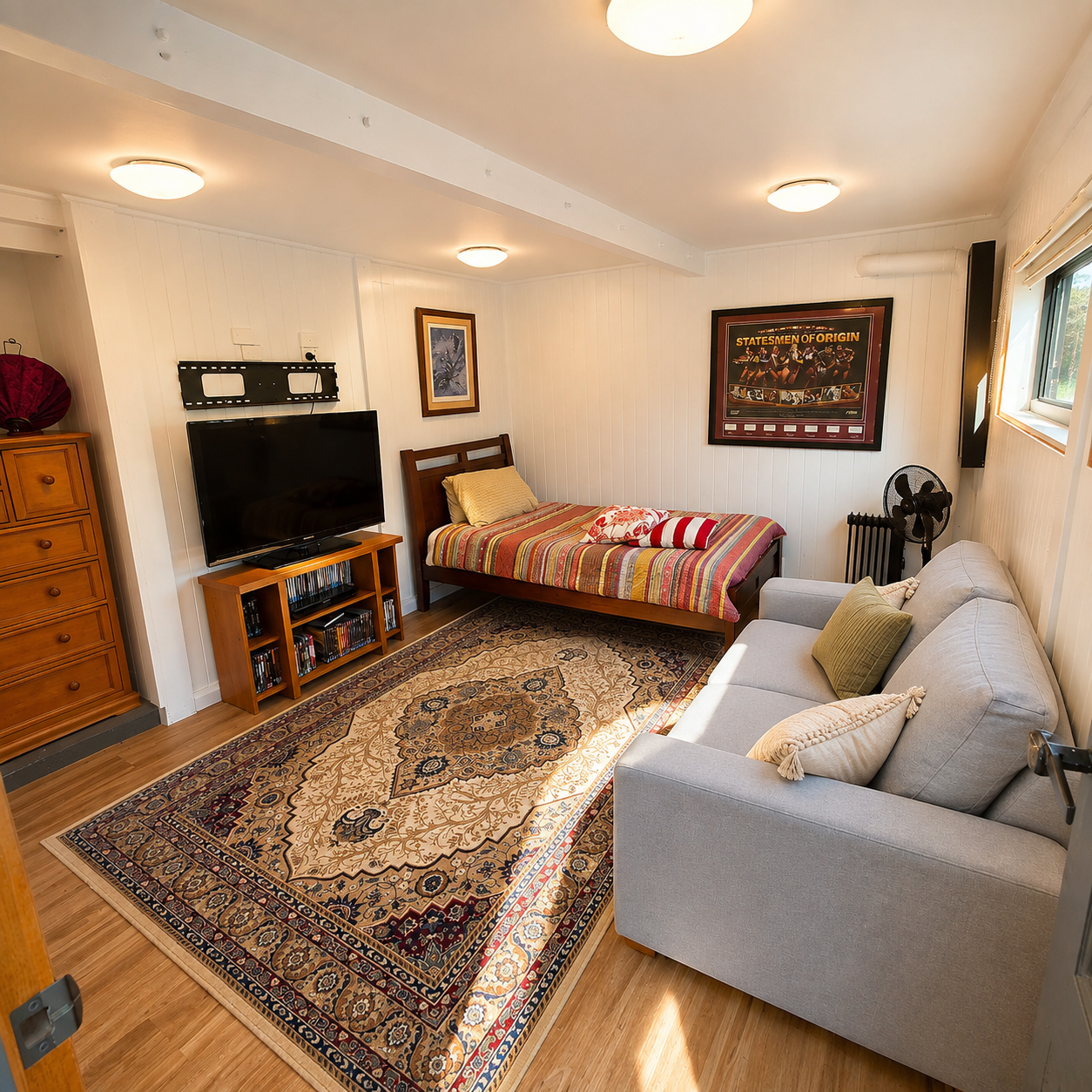 1 Room singe and couch basement : out back Final.png