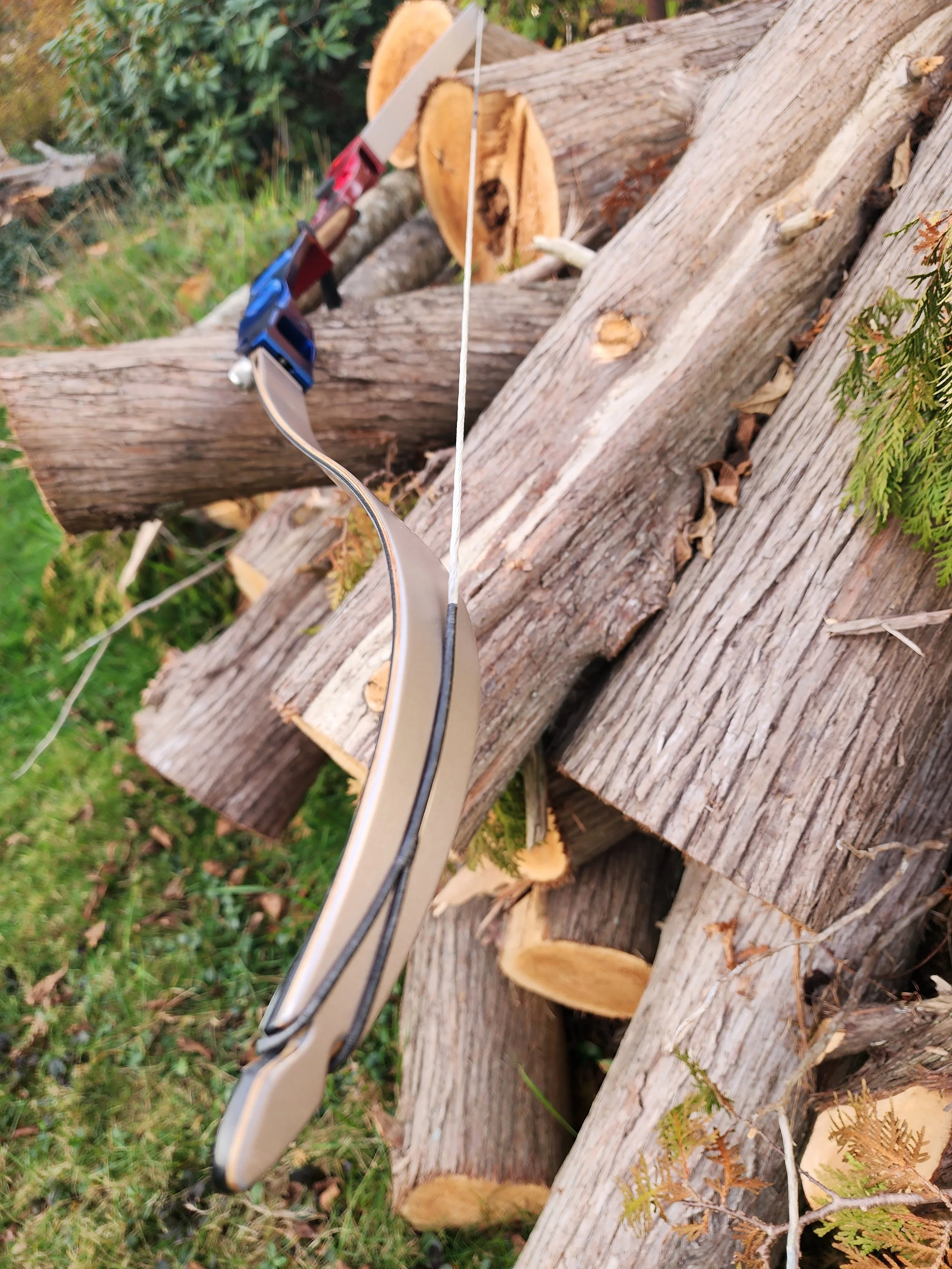 Topflight Endless Loop — Wicked Twisted Bowstrings