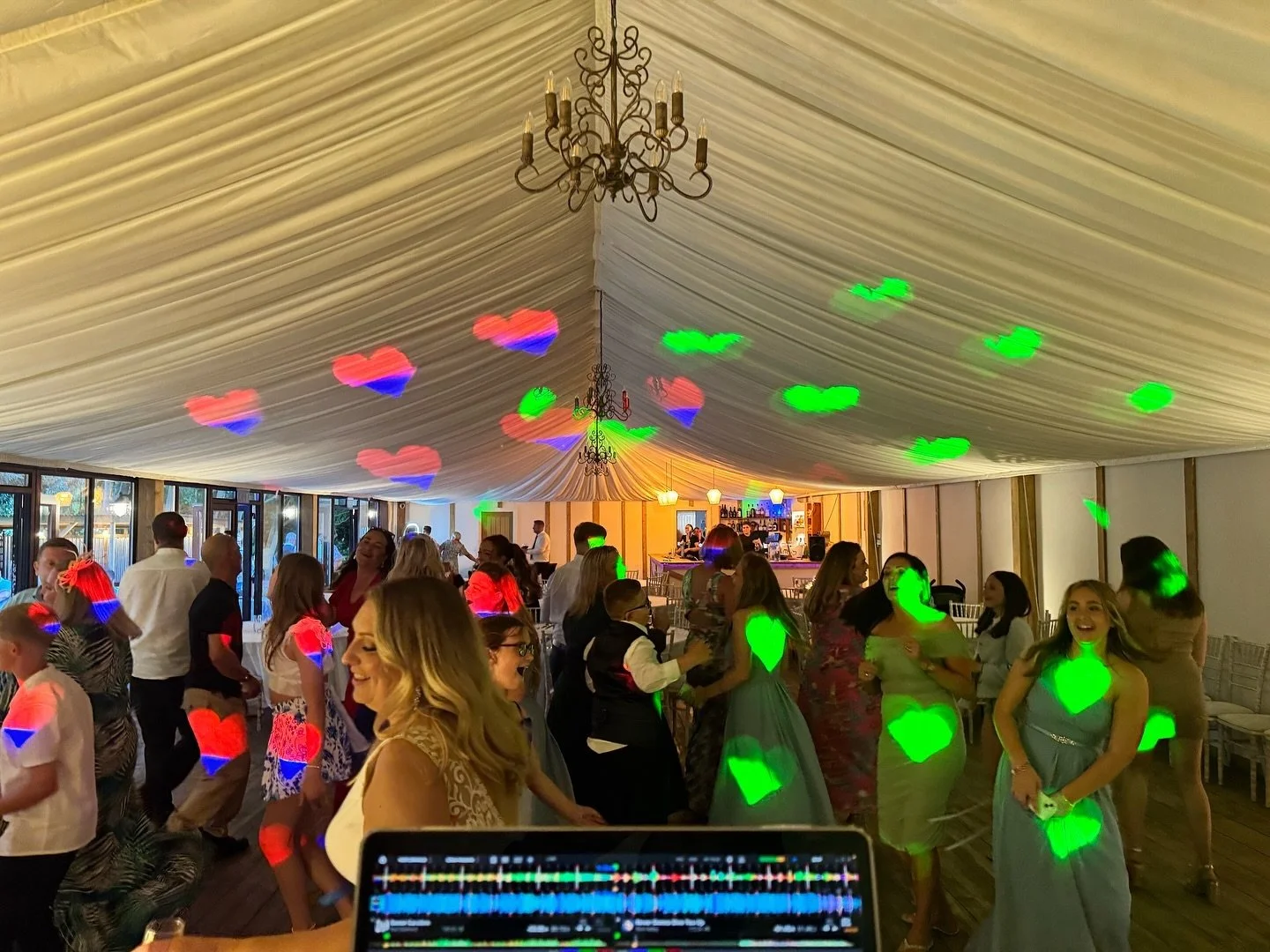 Warming up the crowd @eastmerseahall for Mandy &amp; Richard&rsquo;s wedding. Thanks to @evodjsltd for the work. 

#mersea #essex #merseaisland #colchester #braintree #clacton #frinton #chelmsford #ipswich #manningtree #harwich #scrapcar #eastberghol