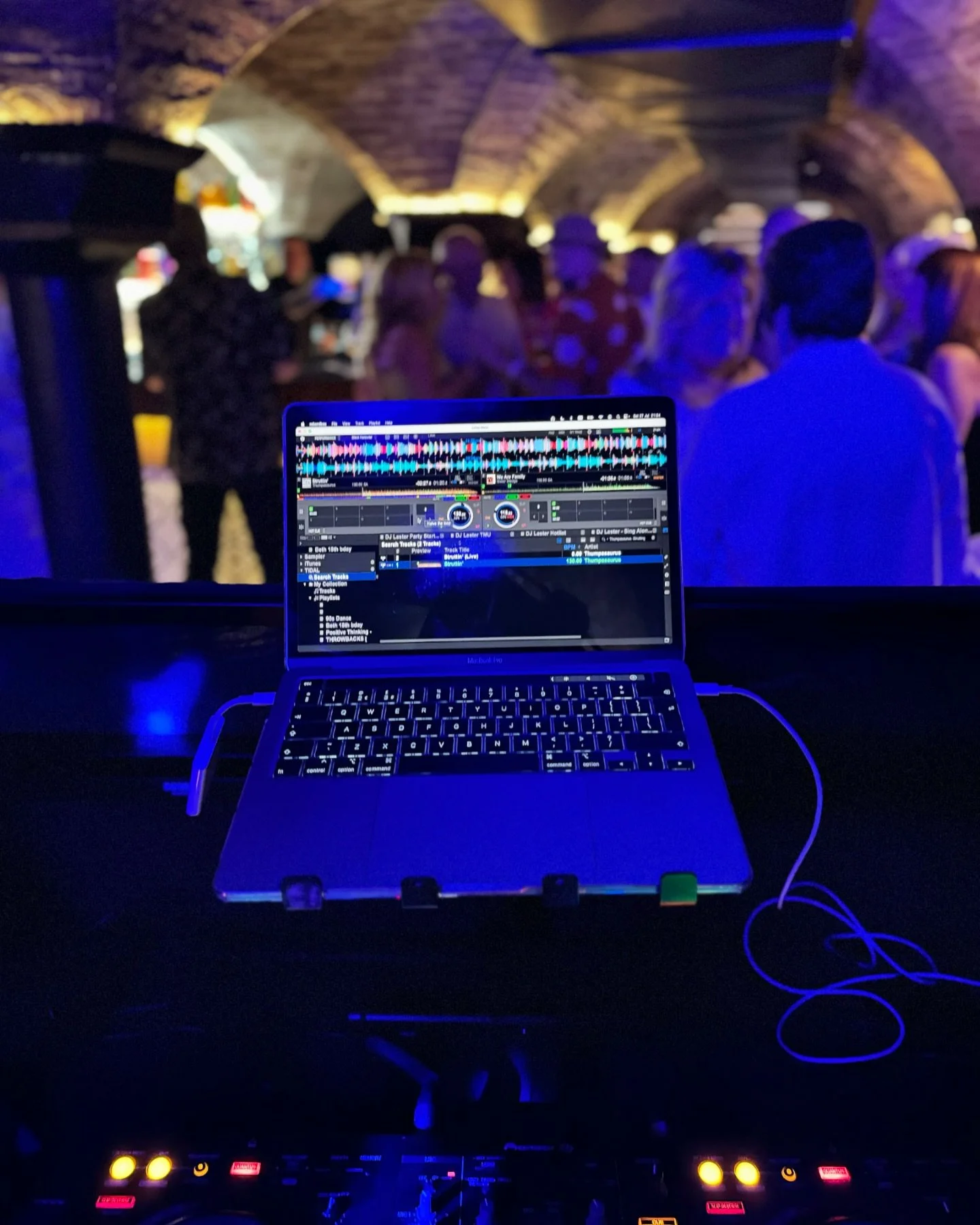 Great to be back yesterday at @waterlanelounge for a private anniversary event. Thanks to @djdigitalpocahontas for the work. 

#bishopsstortford #hertfordshire #essex #stansted #sawbridgeworth #harlow #herts #saffronwalden #greatdunmow #elsenham #dun