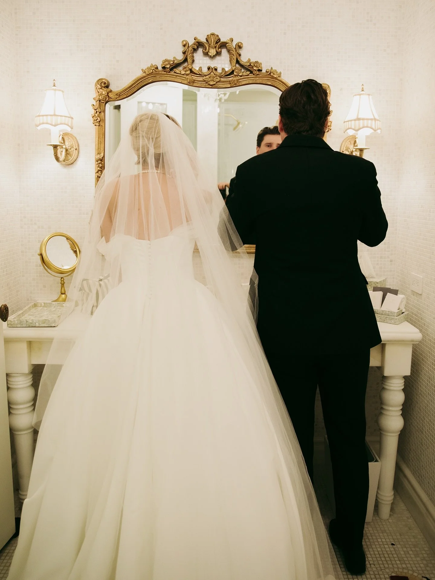 Jodie, Jordan, (&amp; Karl 🐕) all in a New York minute 🚕