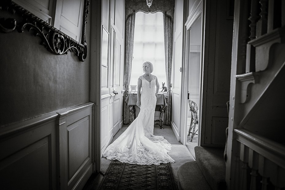 kingston bagpuize house Wedding - Penny & Graham - Lee Dann Photography-0131.jpg